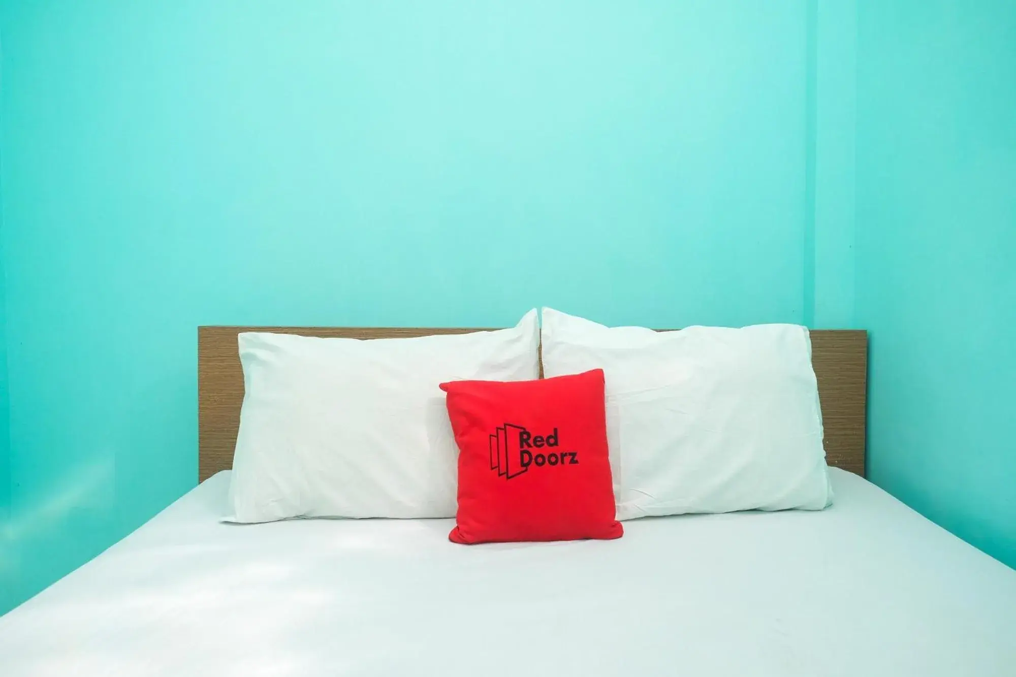 Bed in RedDoorz @ Jakal Atas KM 7 Bed in RedDoorz @ Jakal Atas KM 7