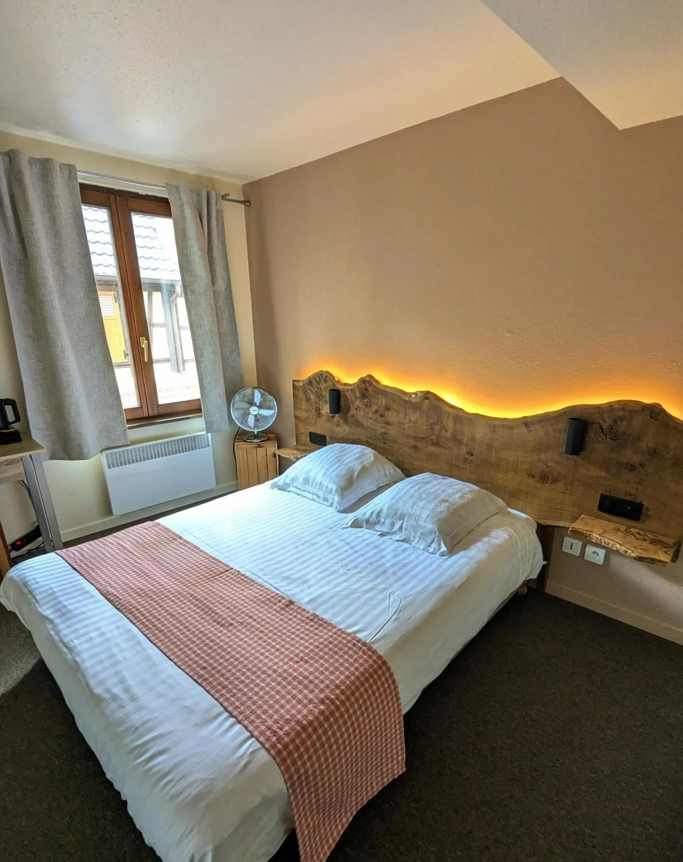 Bed in Hotel le Chasseur