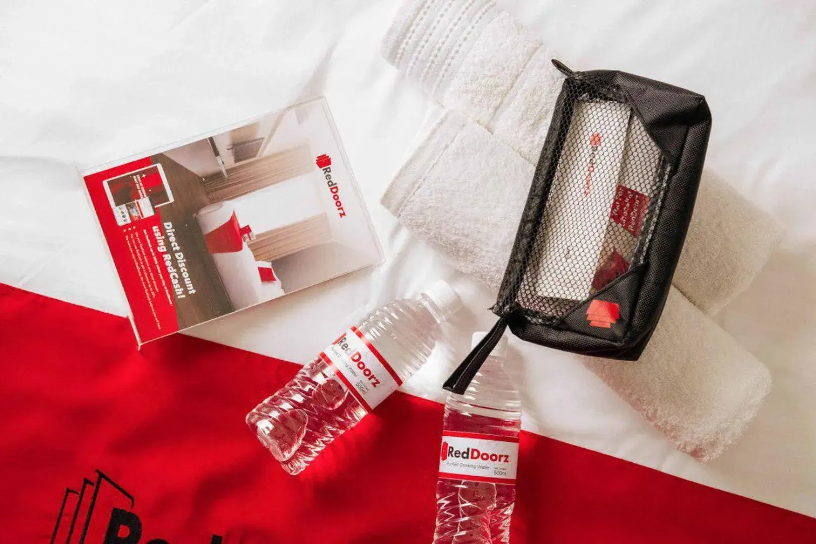 Other in RedDoorz Syariah @ Jatiwangi Guest House 2 Cafe & Resto Other in RedDoorz Syariah @ Jatiwangi Guest House 2 Cafe & Resto