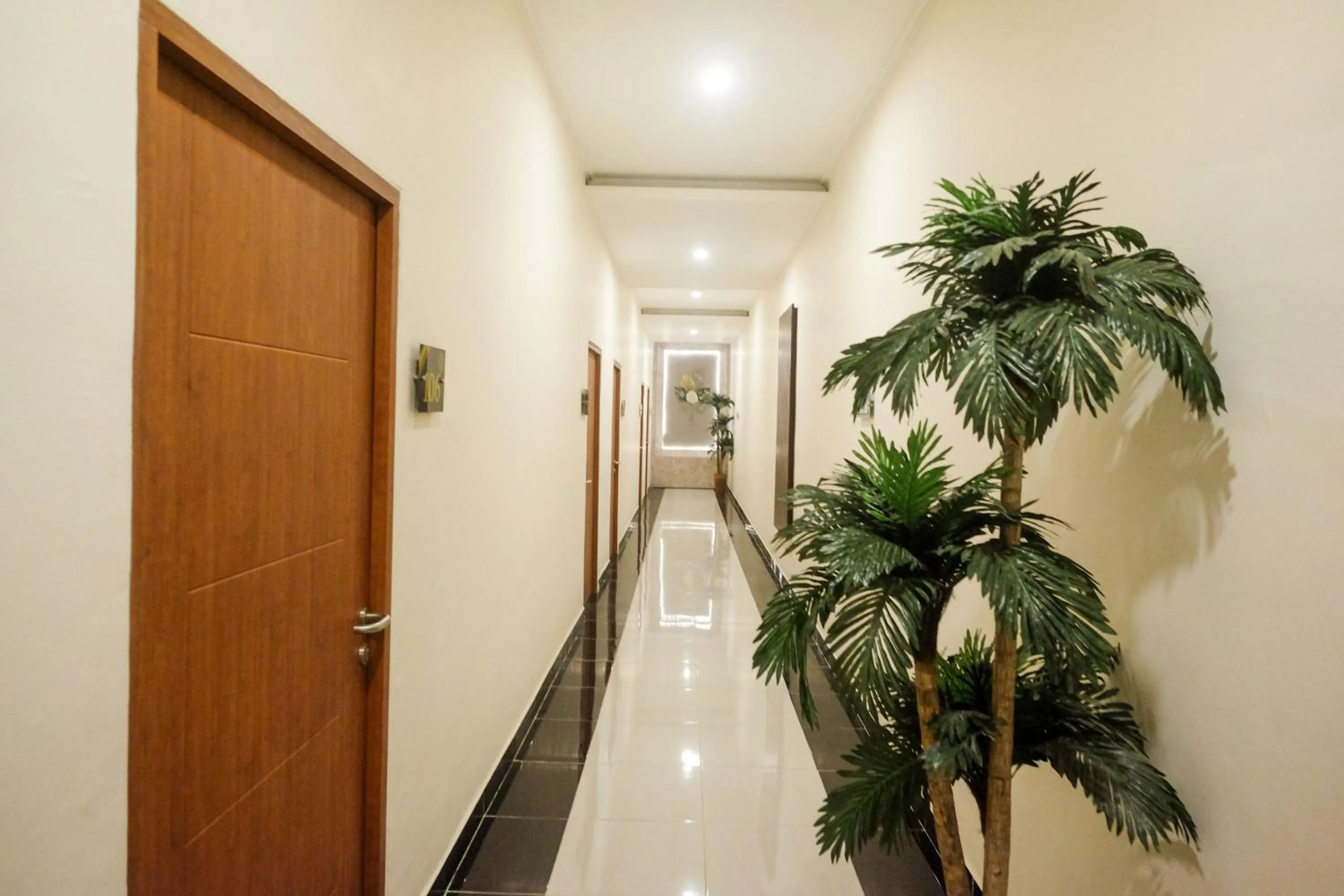 Property building in Urbanview Hotel DJ Inn Tegal