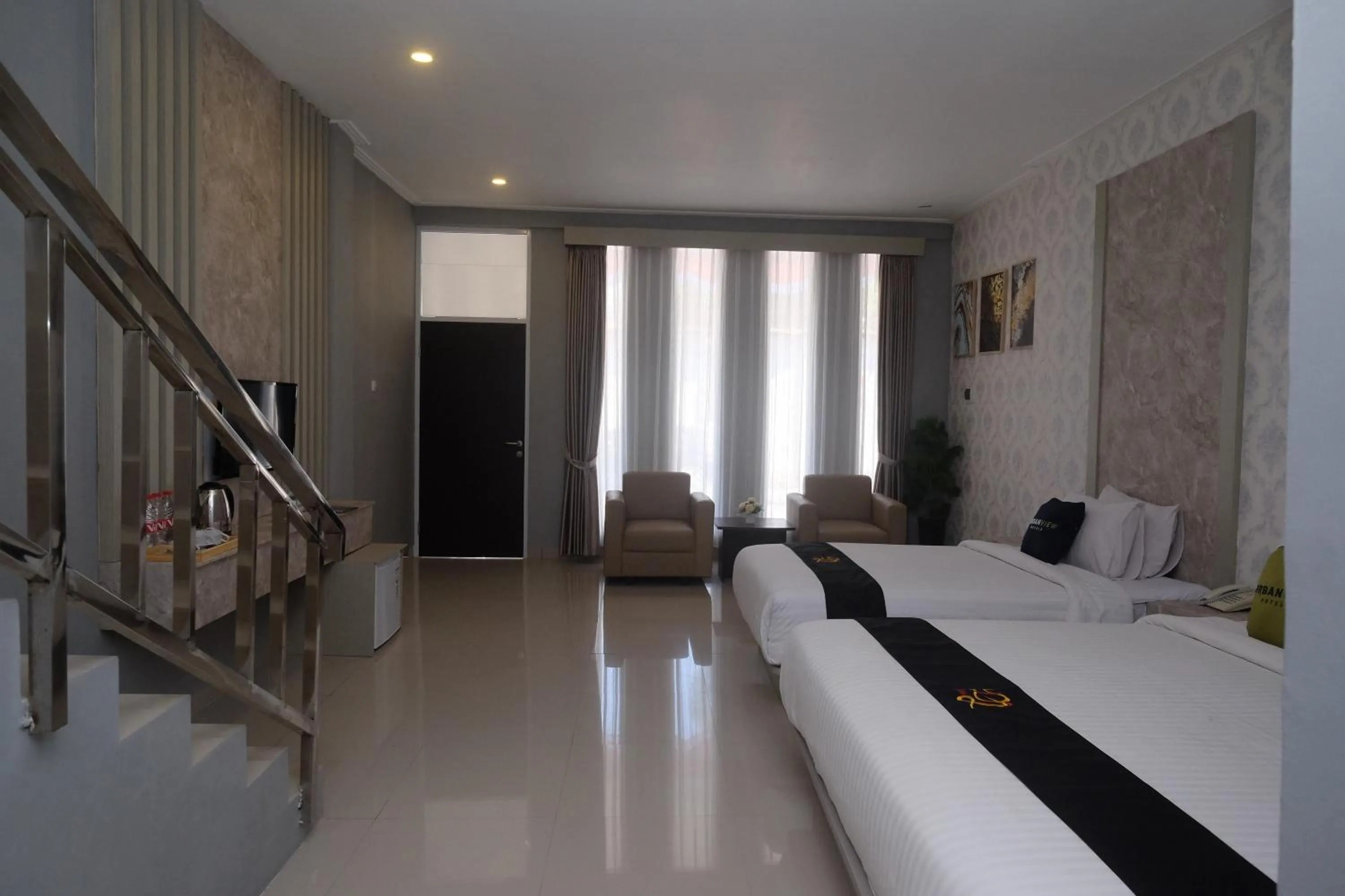 Bed in Urbanview Hotel DJ Inn Tegal