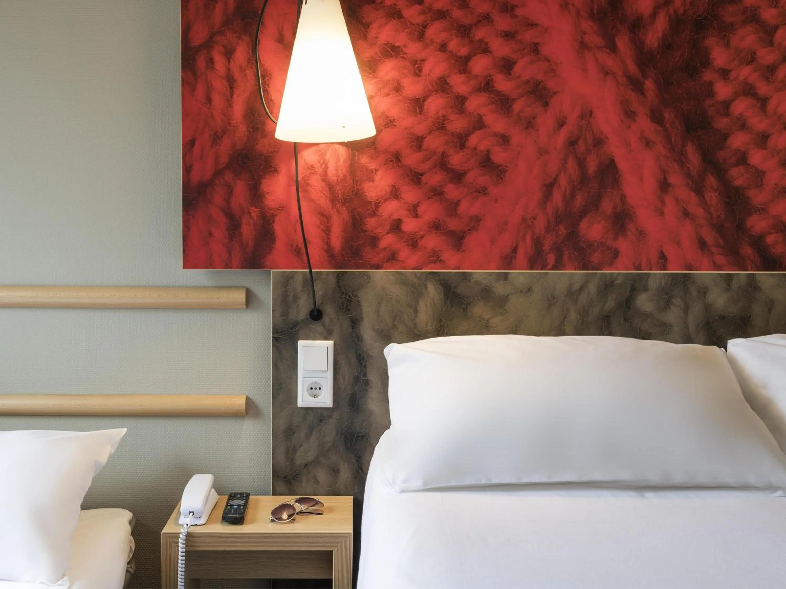 Bedroom, Bed in ibis Tilburg