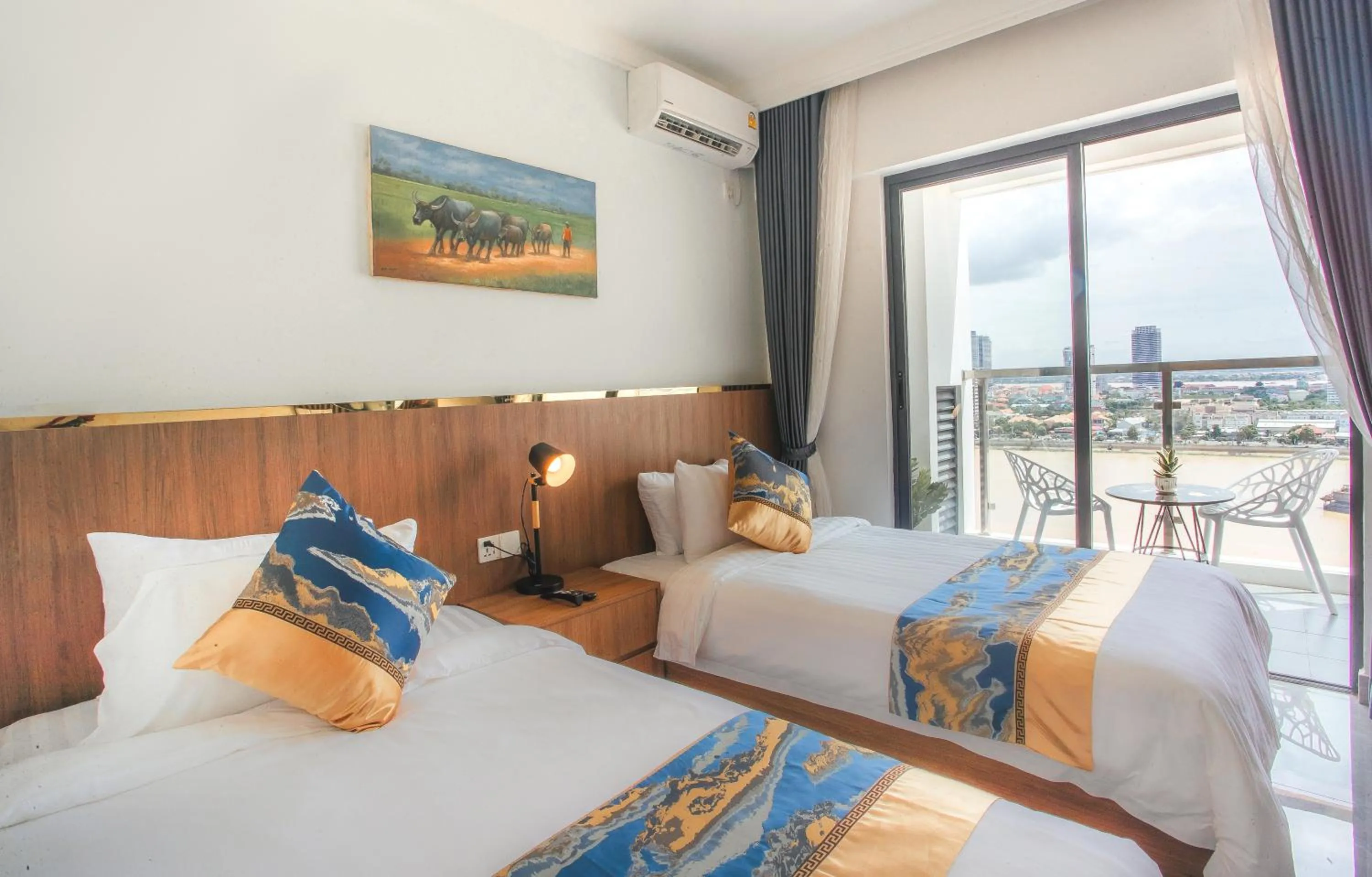 Bedroom, Bed in M9 Kirirom Hotel