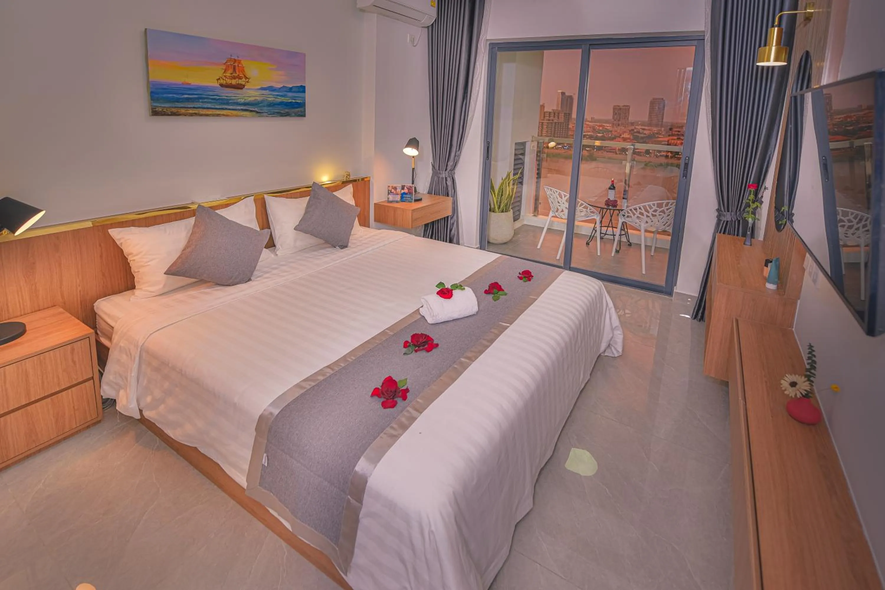 Bedroom, Bed in M9 Kirirom Hotel