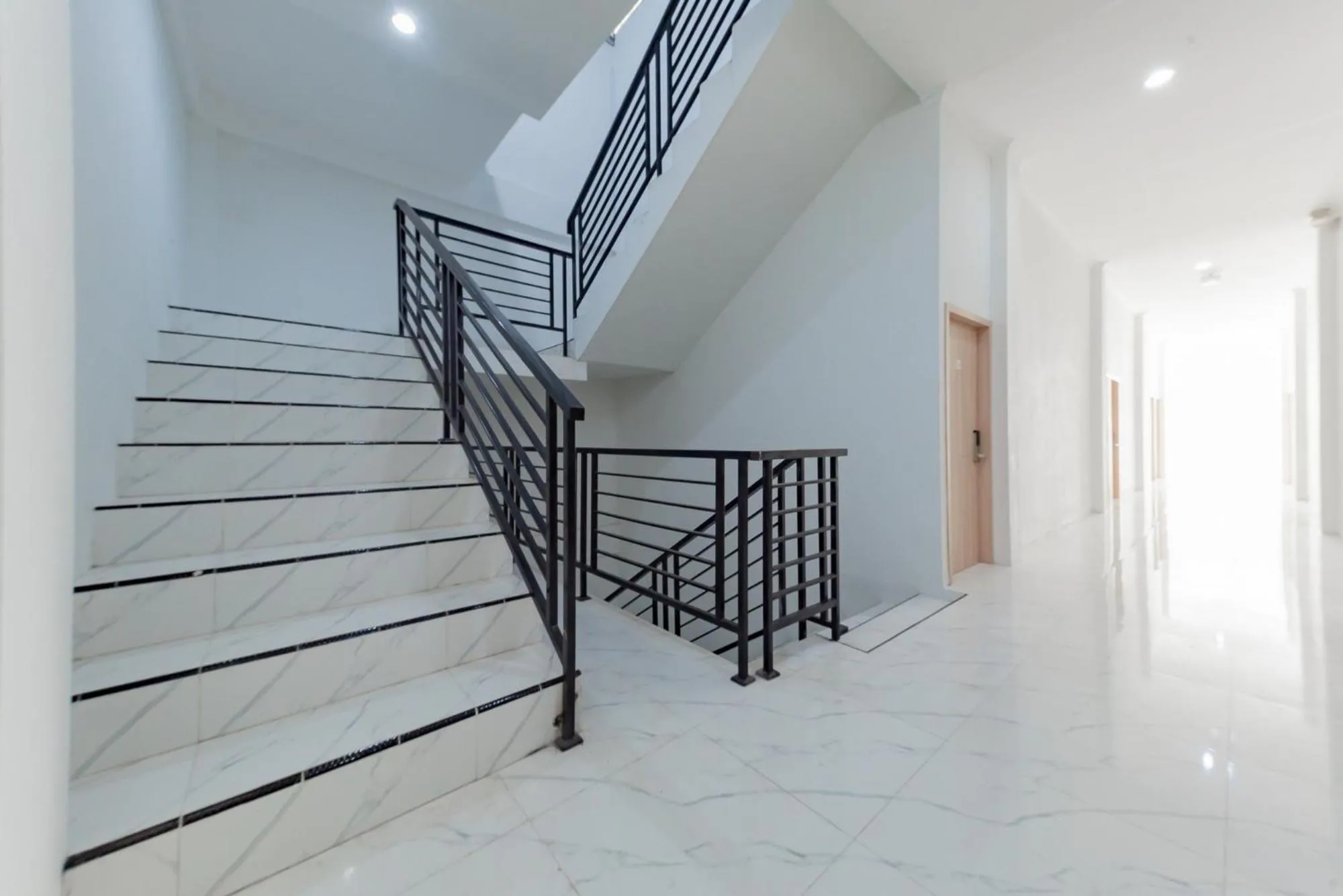 Property building in Urbanview Hotel La De Grizz Syariah Sampit by RedDoorz