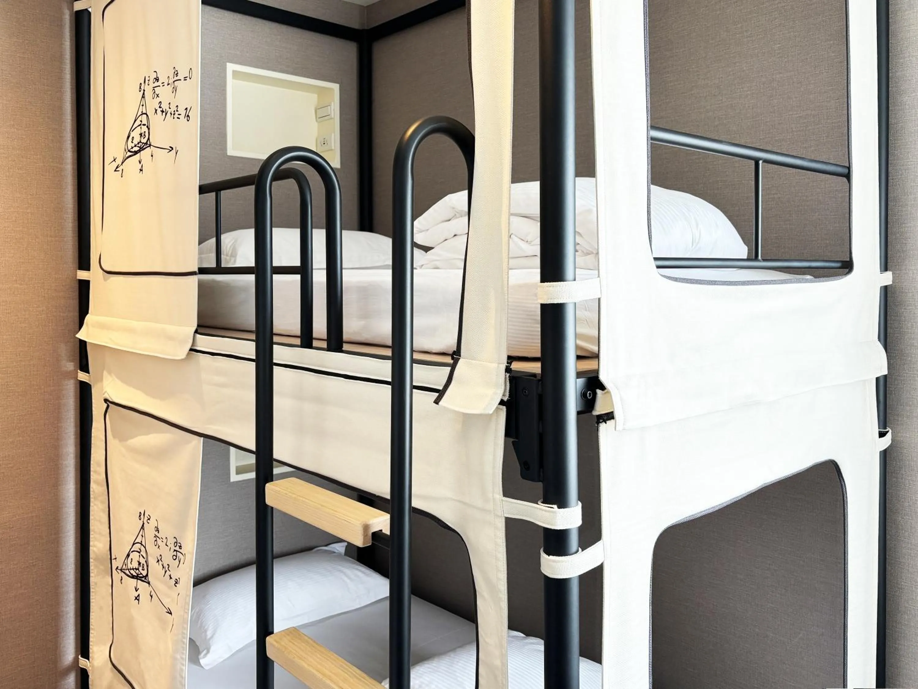 Bed in Just Sleep - Taipei NTU