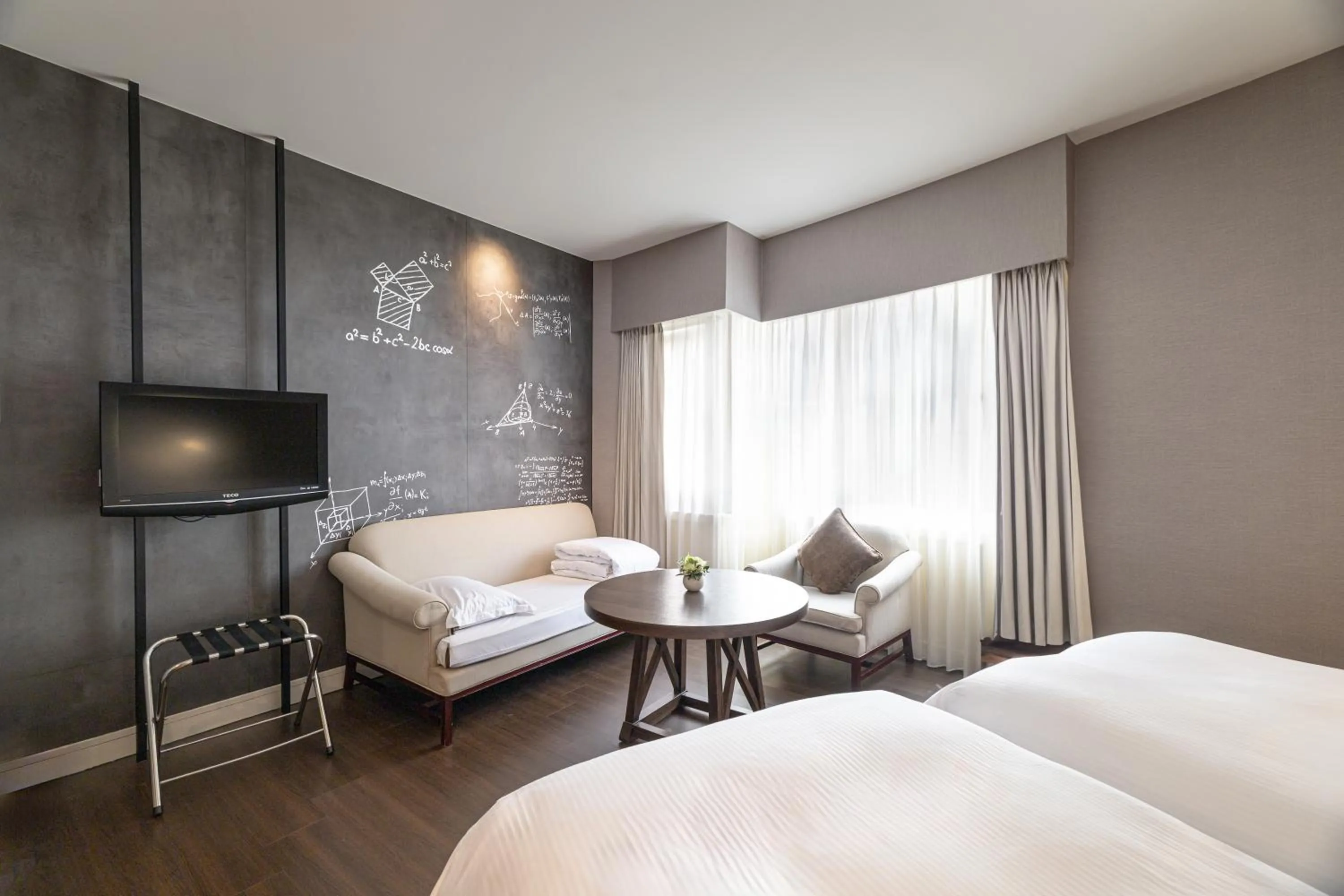 Photo of the whole room, Bed in Just Sleep - Taipei NTU