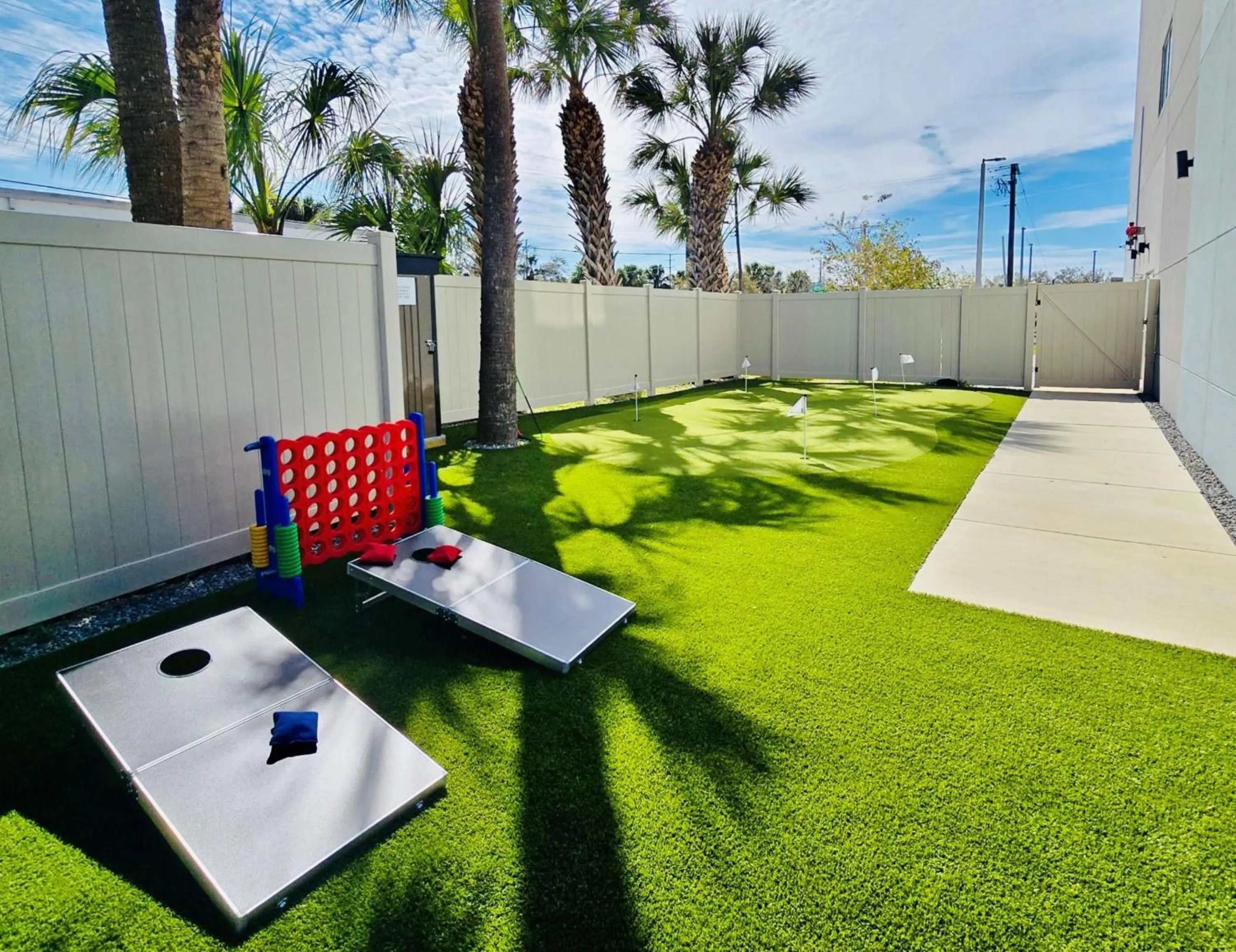 Fitness centre/facilities in Holiday Inn Express & Suites Tampa Stadium - Airport Area by IHG