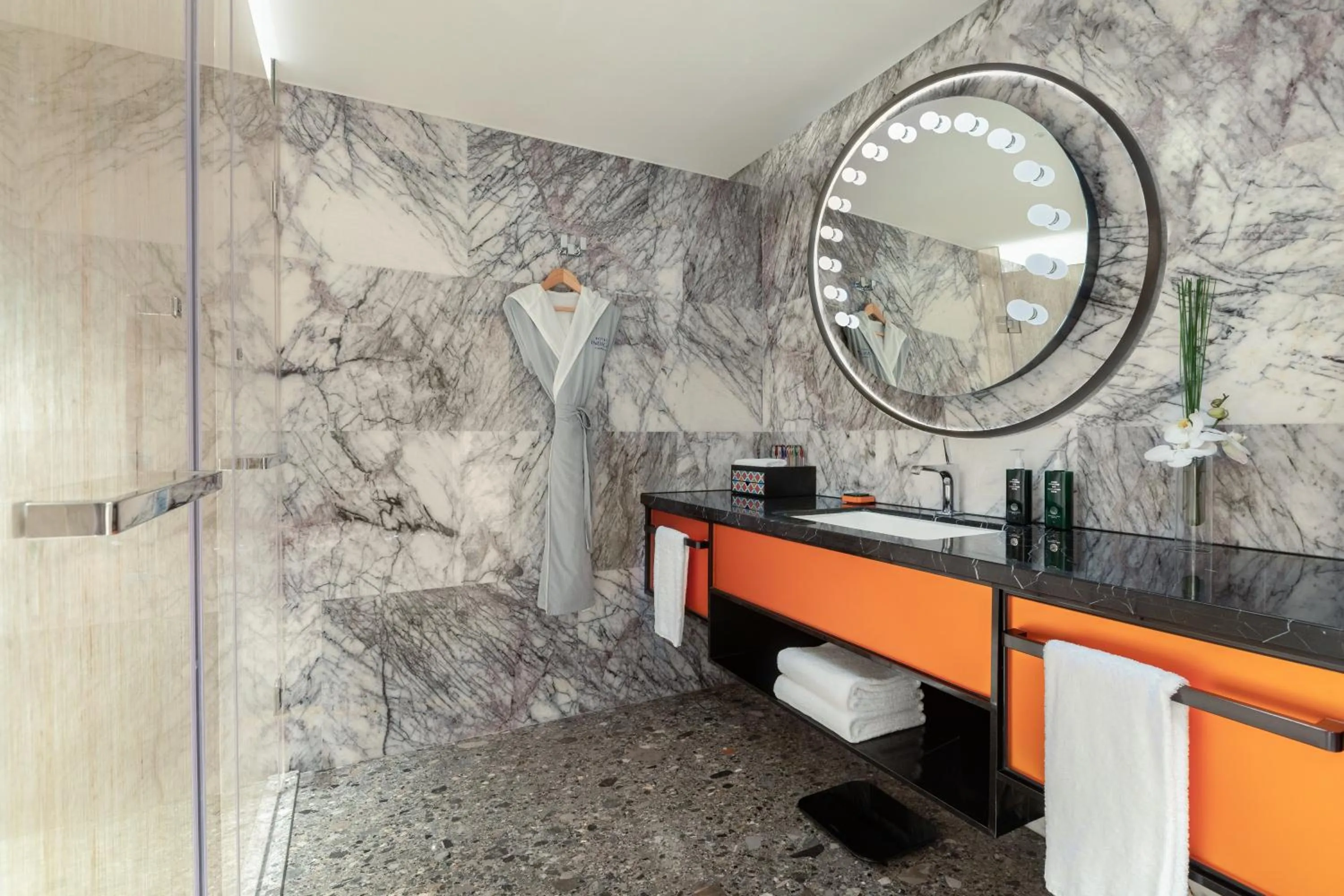 Shower in Hotel Indigo Guangzhou Haixinsha by IHG