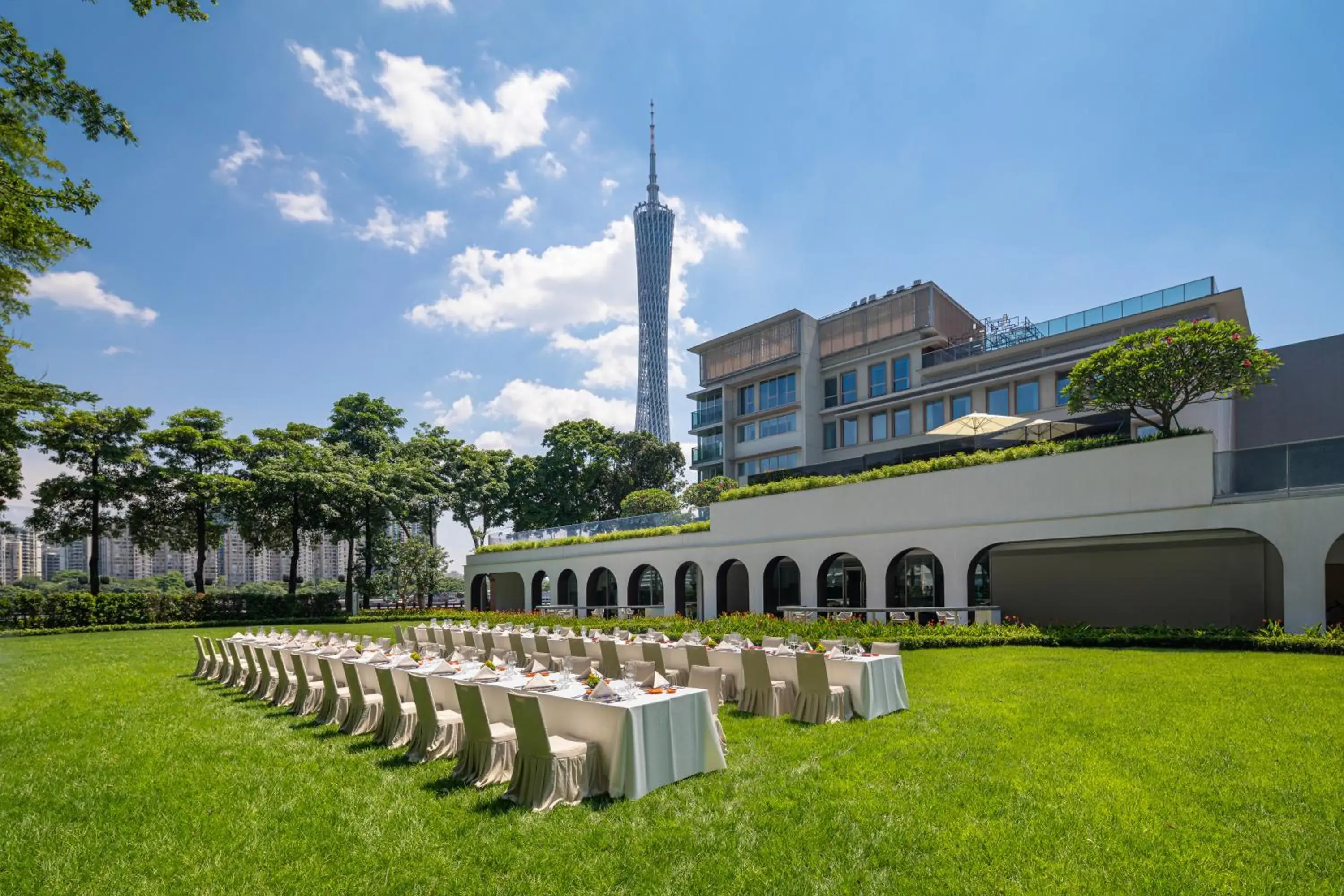 Property building in Hotel Indigo Guangzhou Haixinsha by IHG Property building in Hotel Indigo Guangzhou Haixinsha by IHG