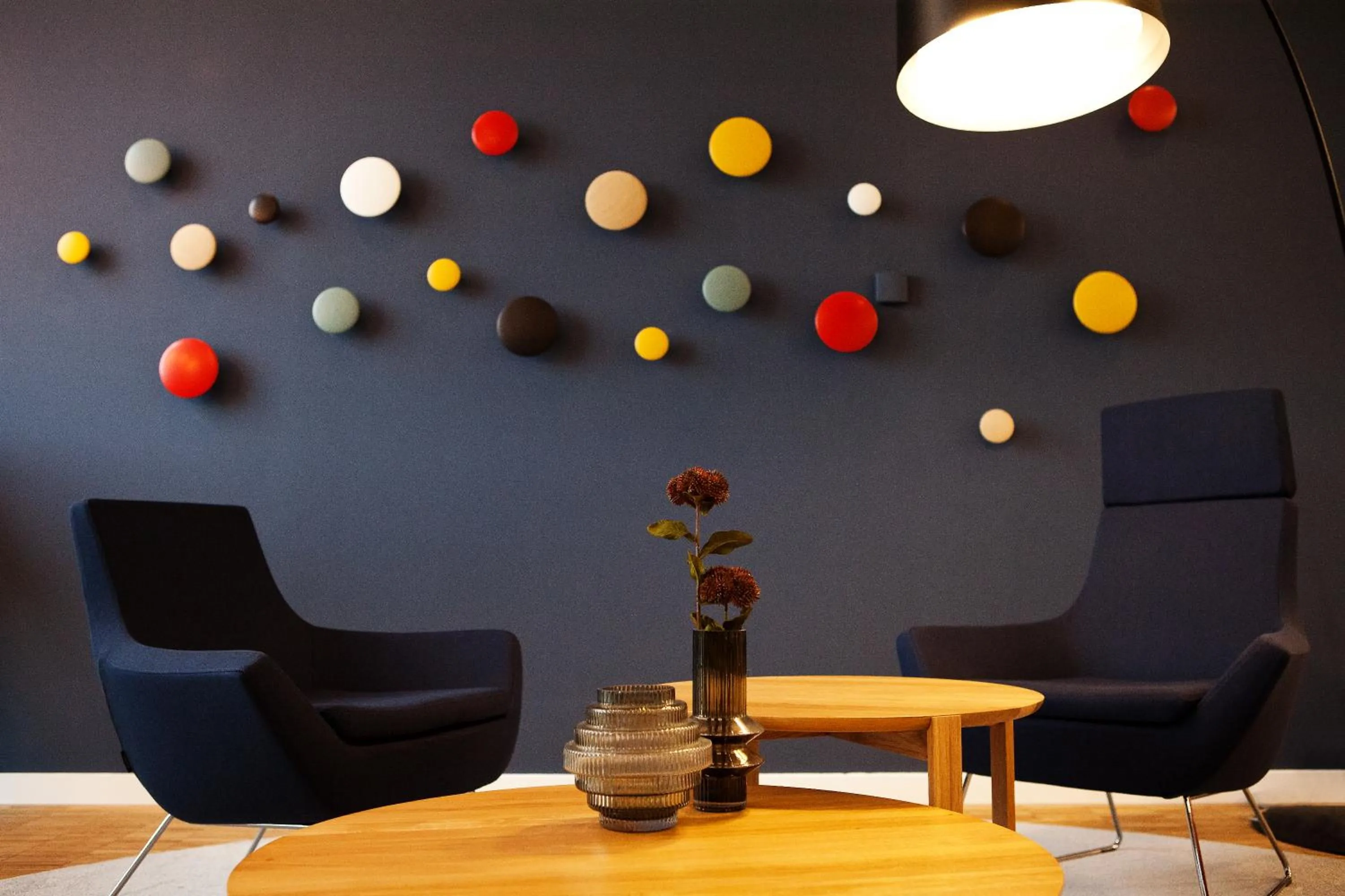 Lounge or bar in Holiday Inn Express Bochum by IHG