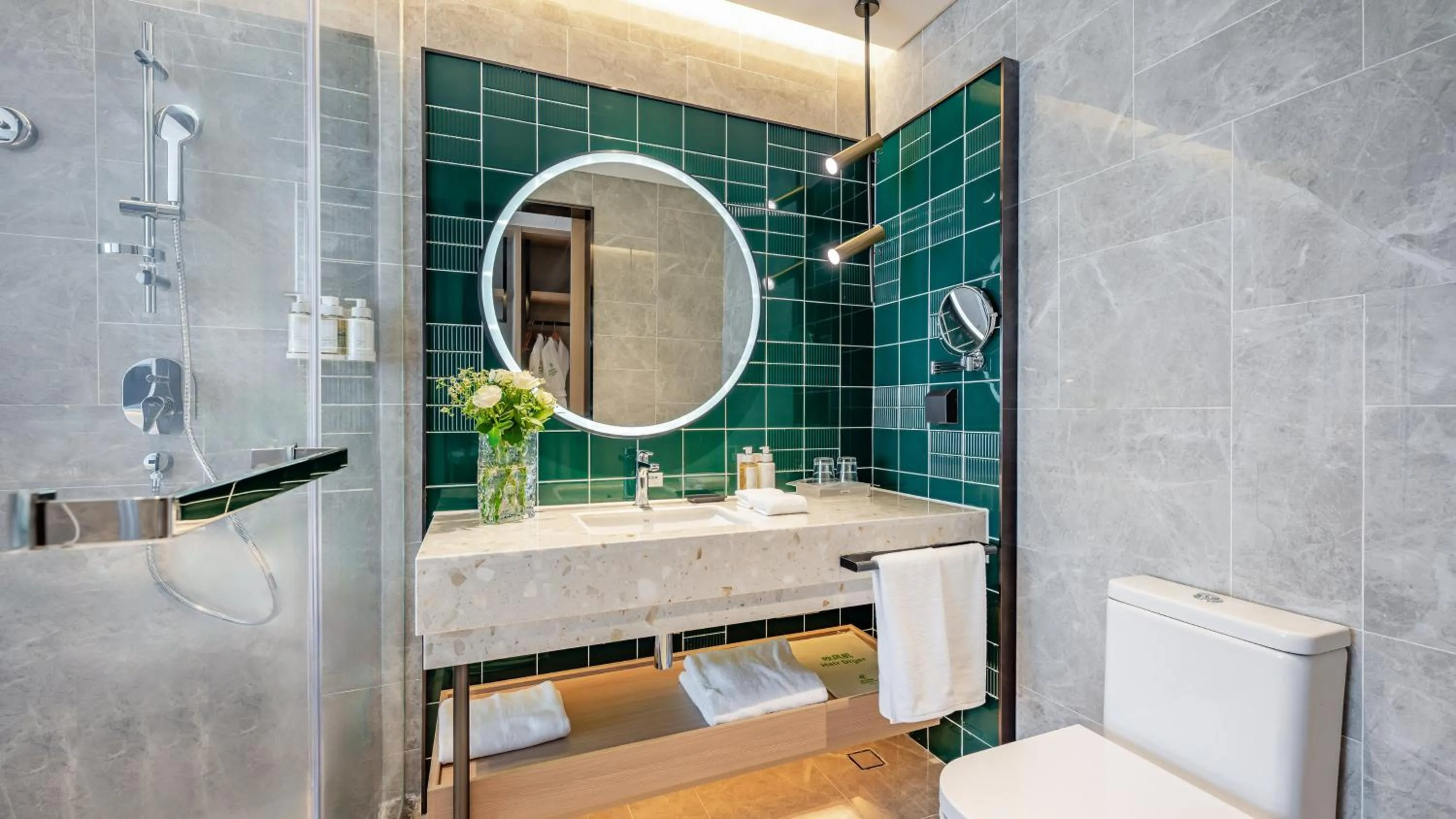 Bathroom in Holiday Inn Xi'an East by IHG