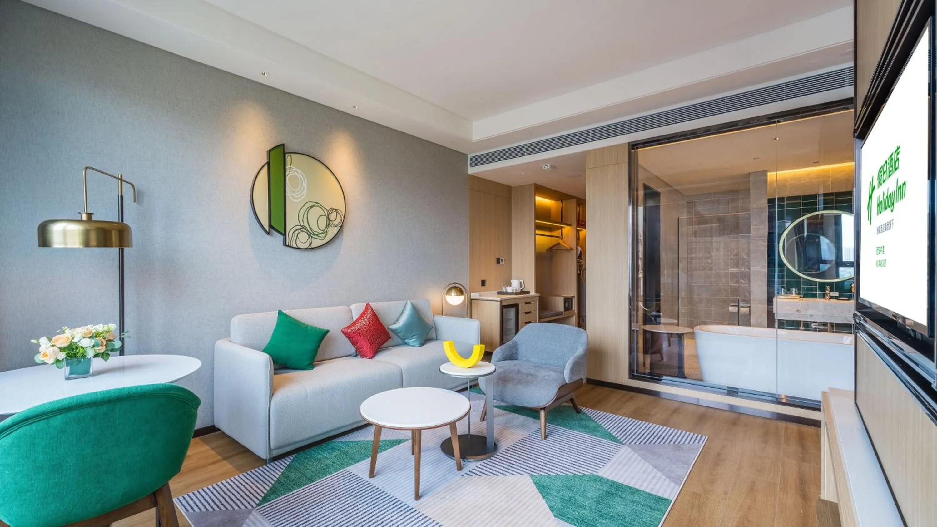 Photo of the whole room in Holiday Inn Xi'an East by IHG