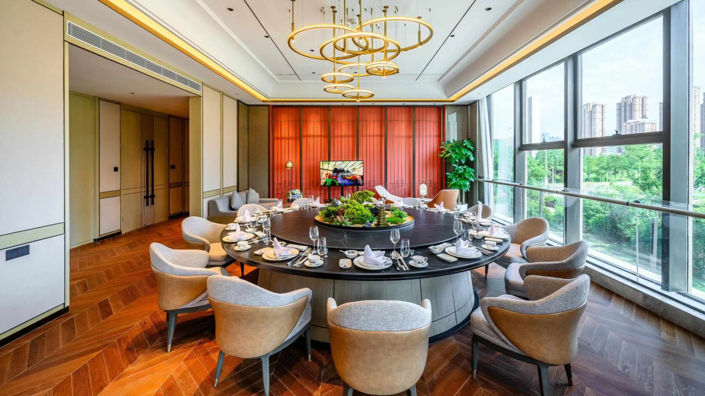 Restaurant/places to eat in Holiday Inn Xi'an East by IHG