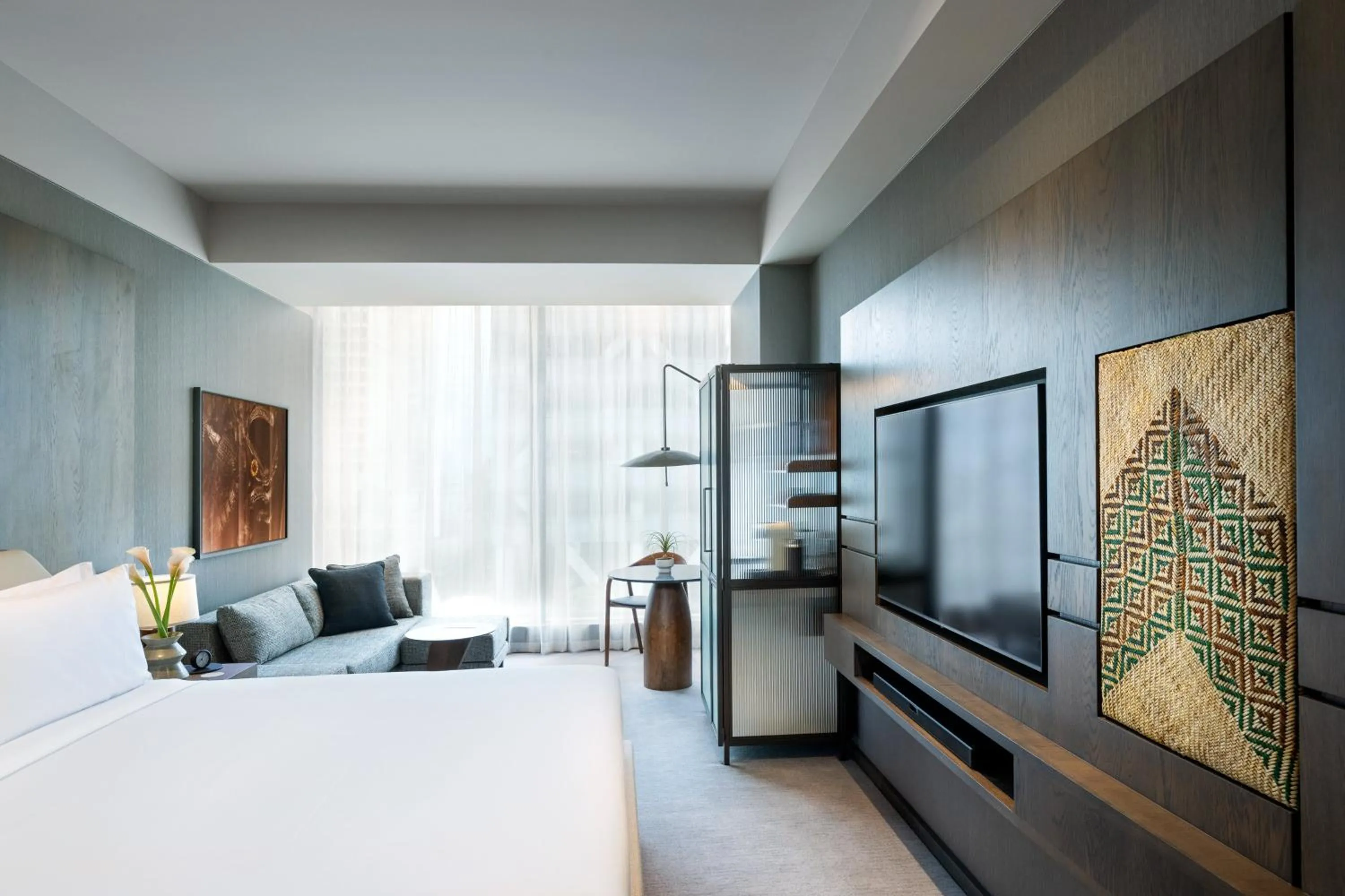 Photo of the whole room, Bed in InterContinental Auckland by IHG