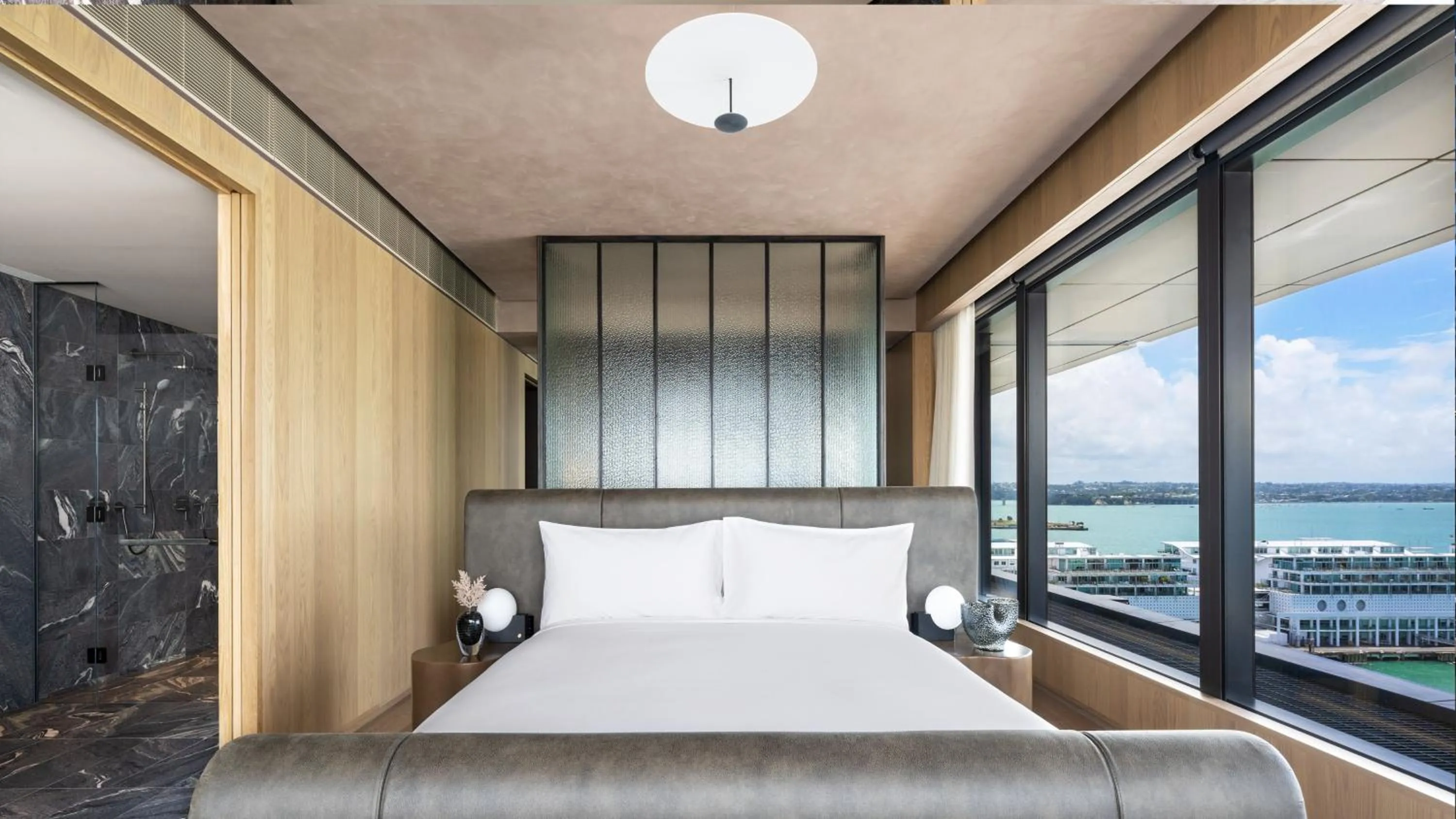 Photo of the whole room, Bed in InterContinental Auckland by IHG