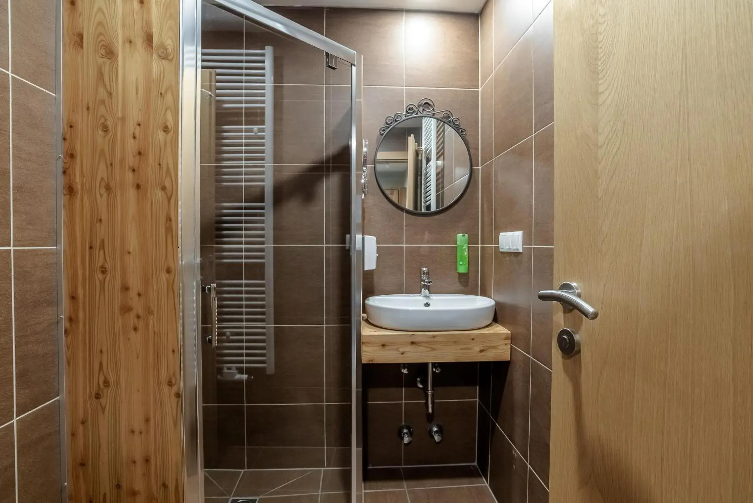 Economy Double or Twin Room in Hotel Victoriya Economy Double or Twin Room in Hotel Victoriya