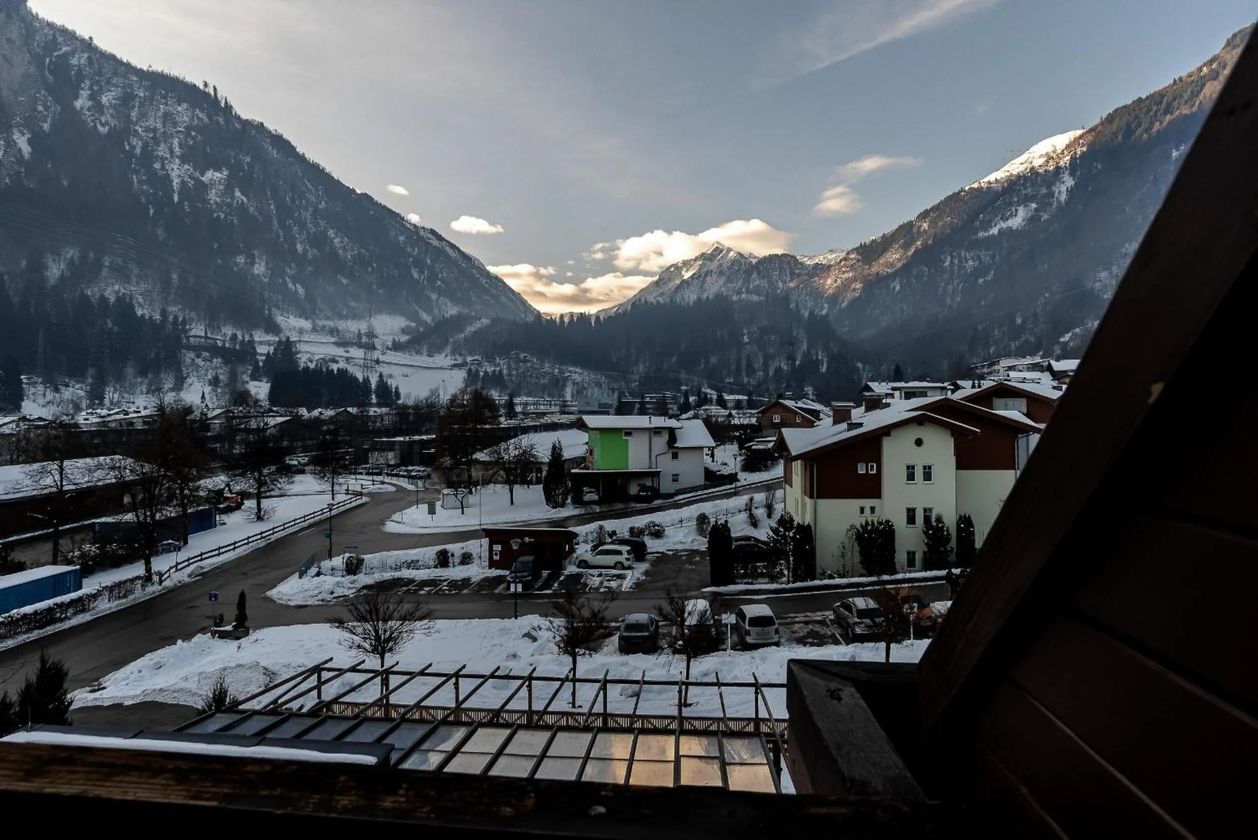 Photo of the whole room in Hotel Victoriya