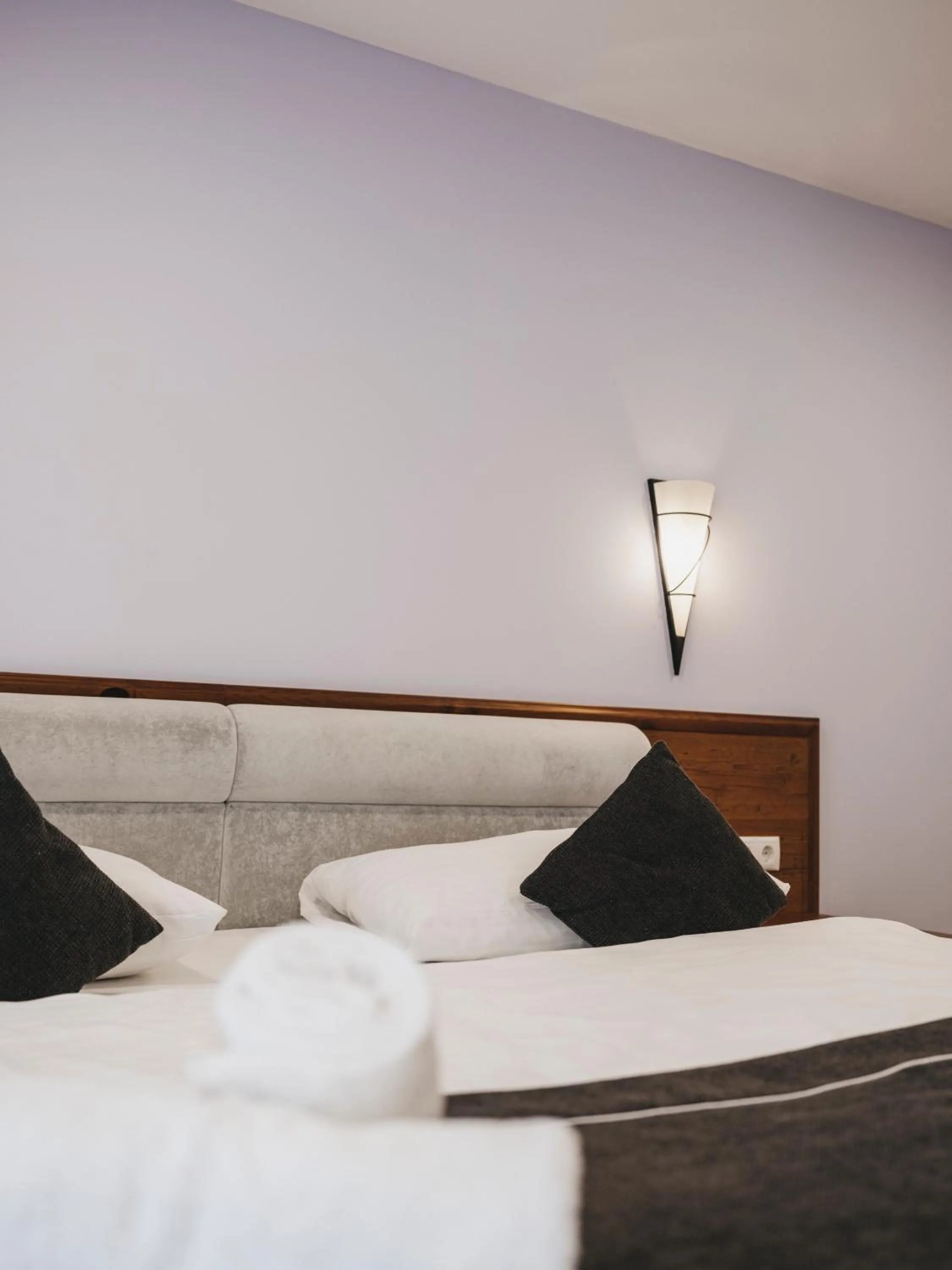 Photo of the whole room in Hotel Victoria by VAYA