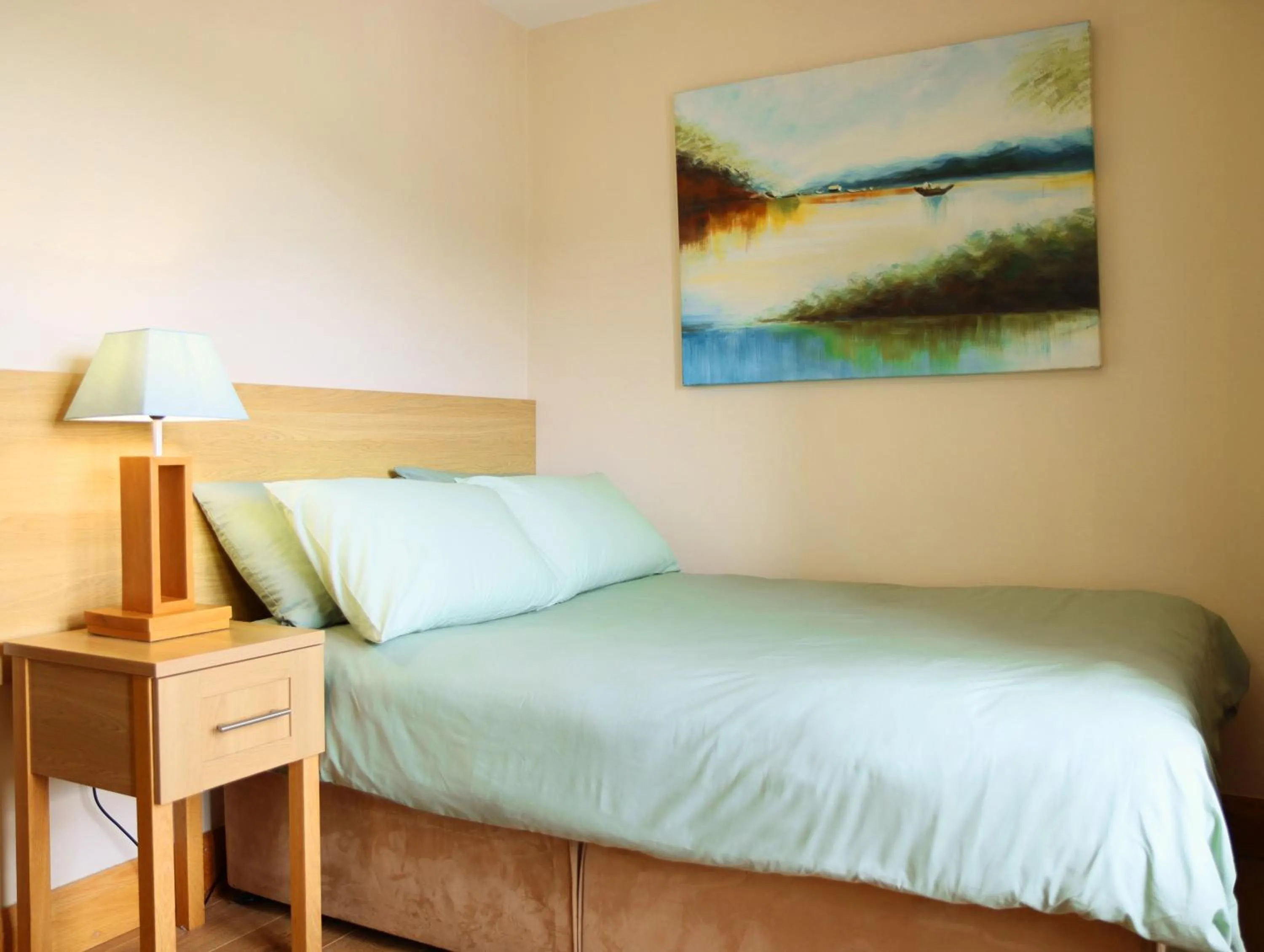 Bed in St Angela's Lakeside Aparthotel SALA