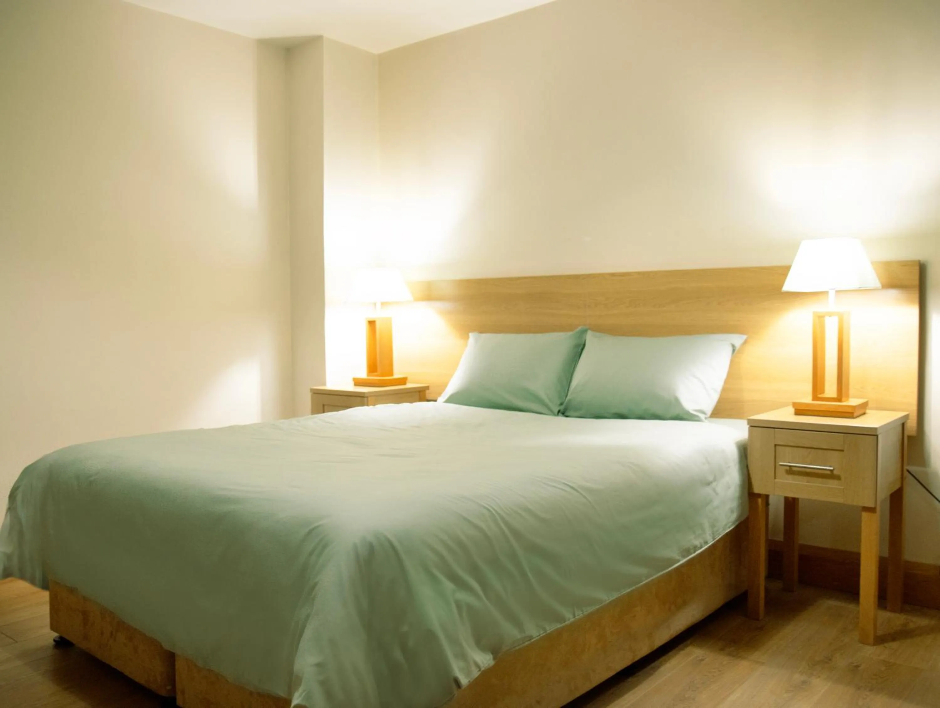 Bed in St Angela's Lakeside Aparthotel SALA