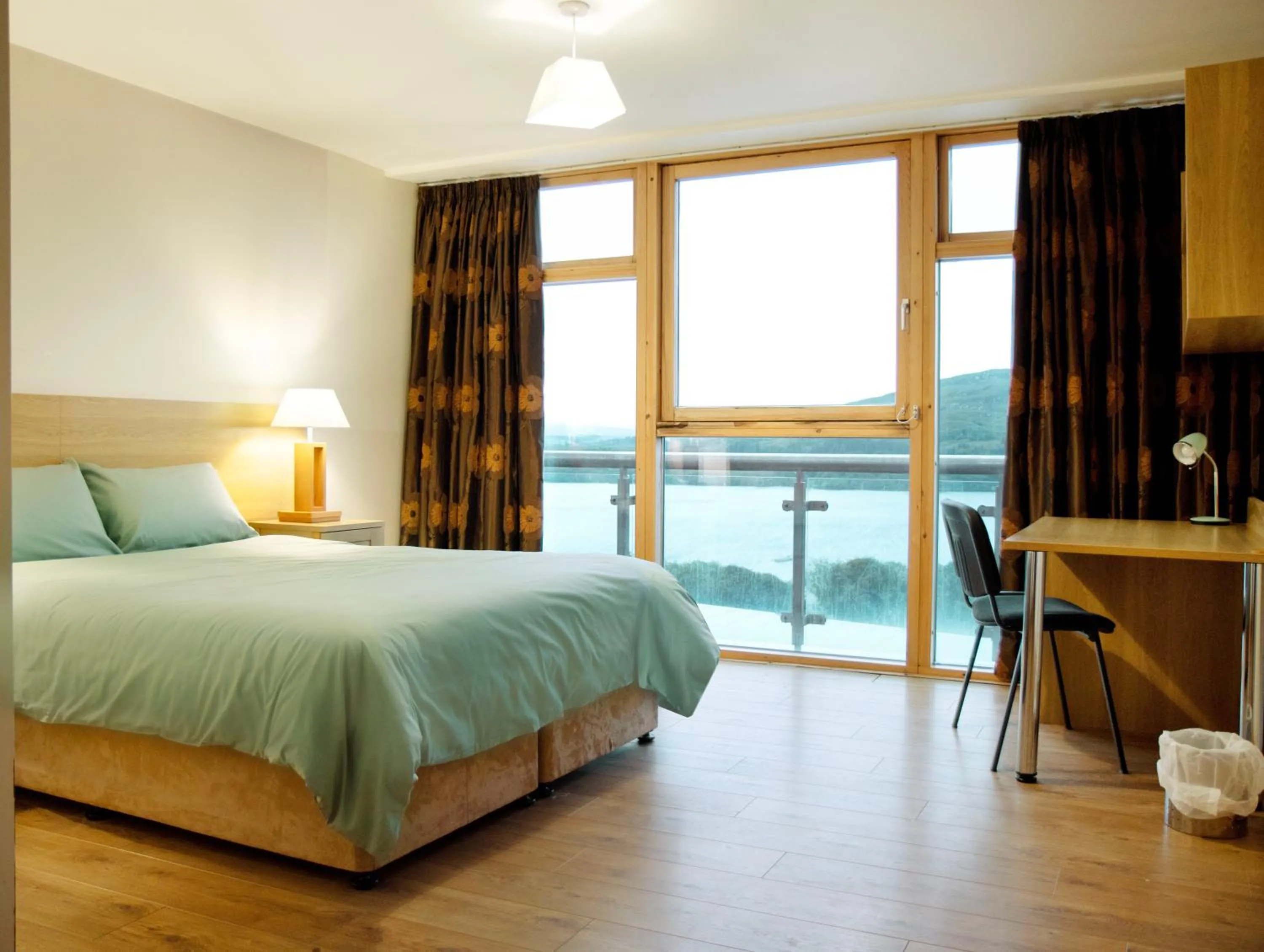 Bed in St Angela's Lakeside Aparthotel SALA