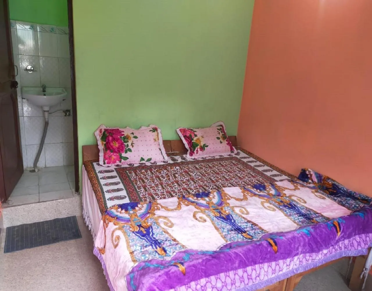 Bedroom, Bed in Mamta Palace by StayApart