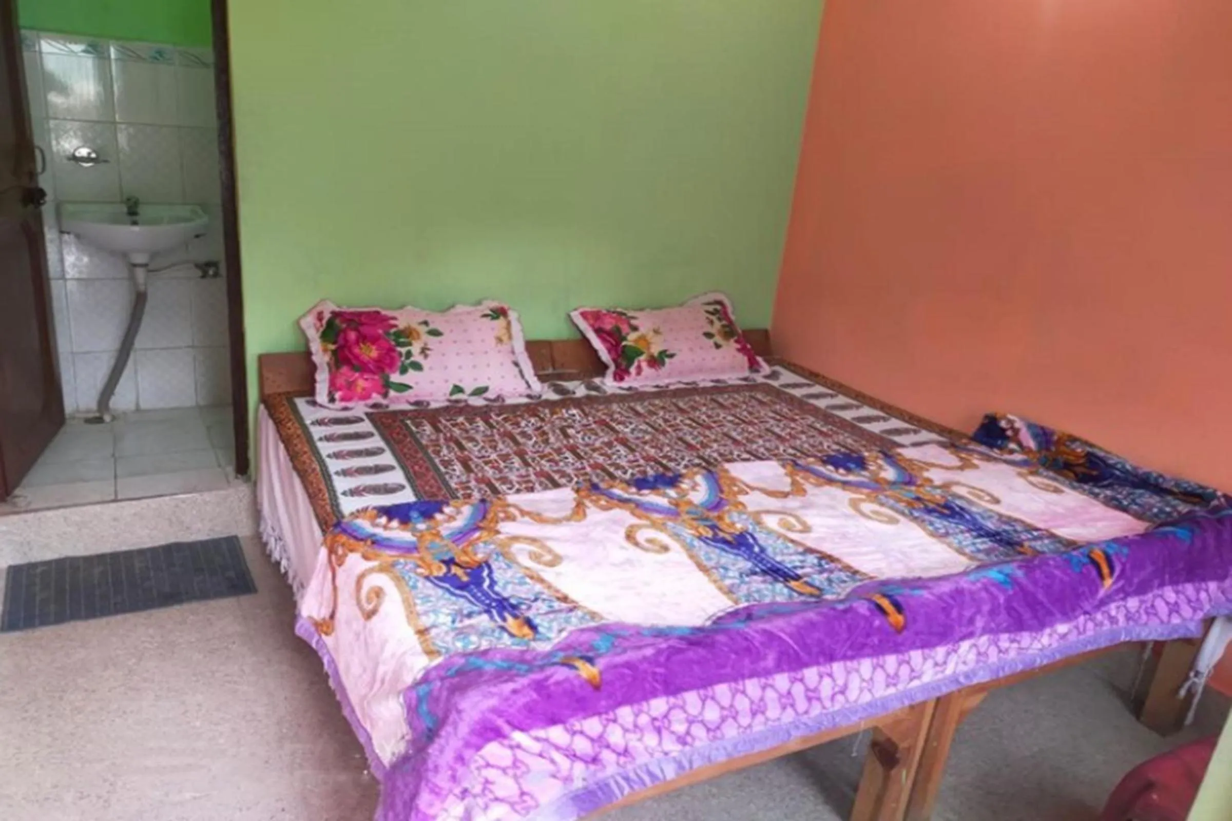 Bed in Mamta Palace by StayApart