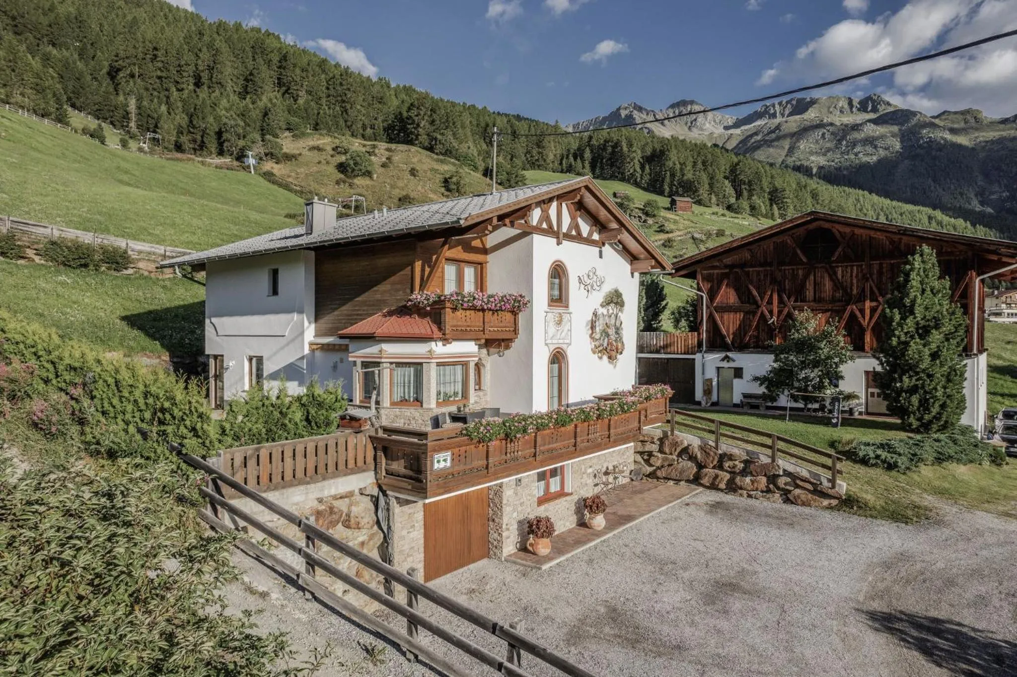 Property building in Auer-Fiegl