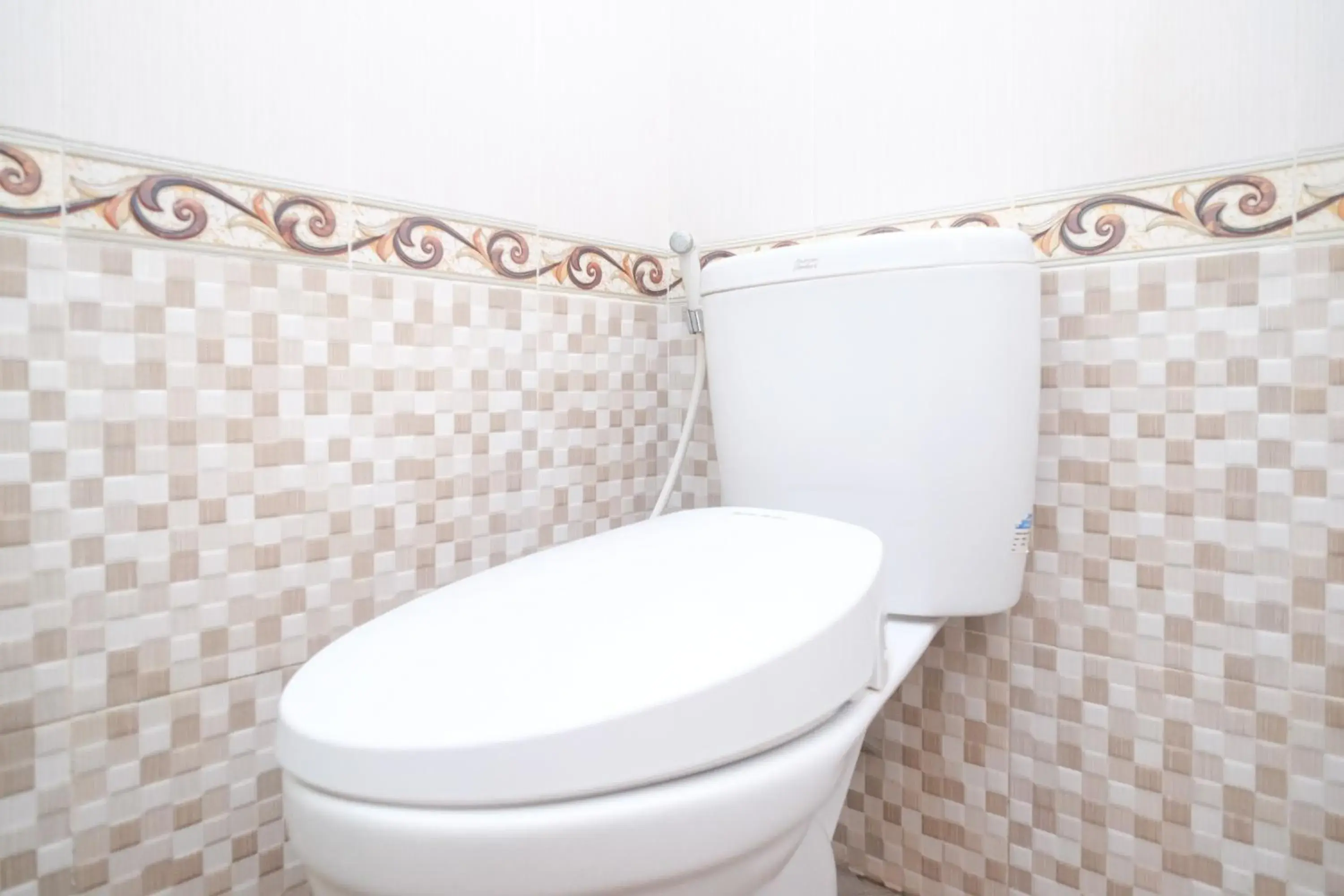 Bathroom in RedDoorz @ Griya Bougenville Magelang Bathroom in RedDoorz @ Griya Bougenville Magelang