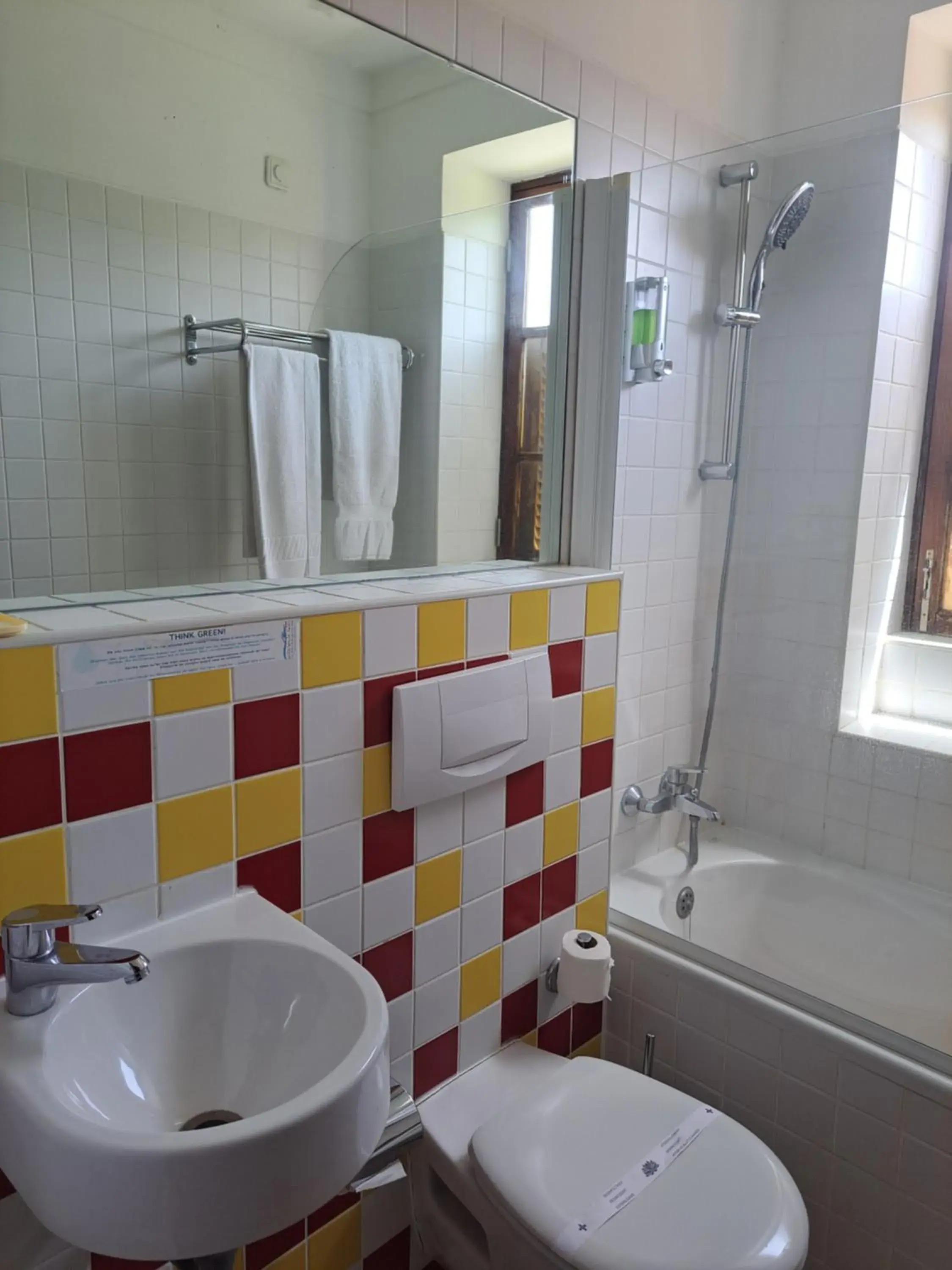 Economy Double or Twin Room - single occupancy in Bamboo Xaguate Hotel Economy Double or Twin Room - single occupancy in Bamboo Xaguate Hotel