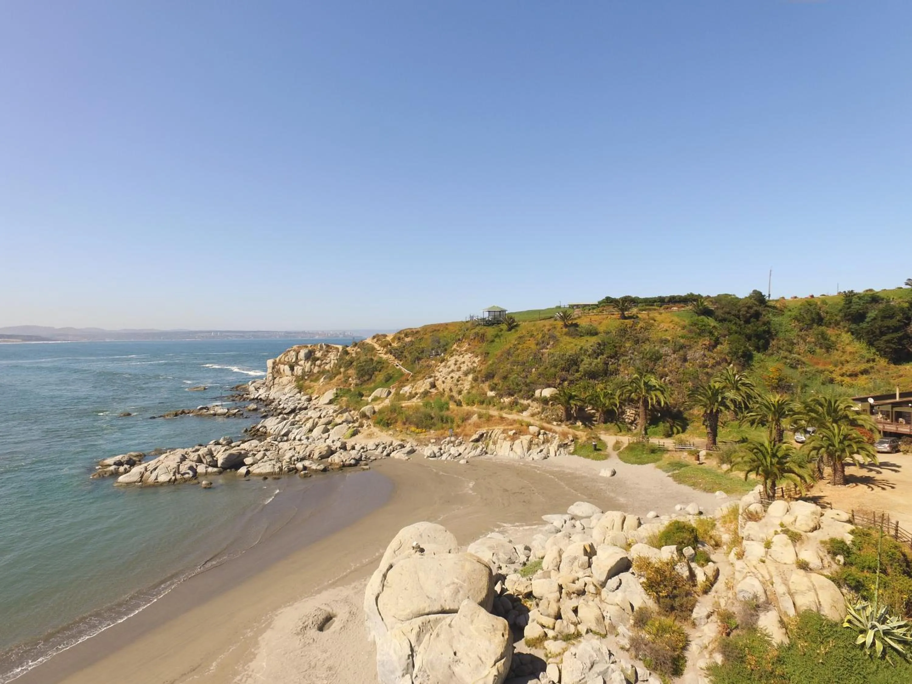 Natural landscape in La Ritoqueña Hotel de Playa