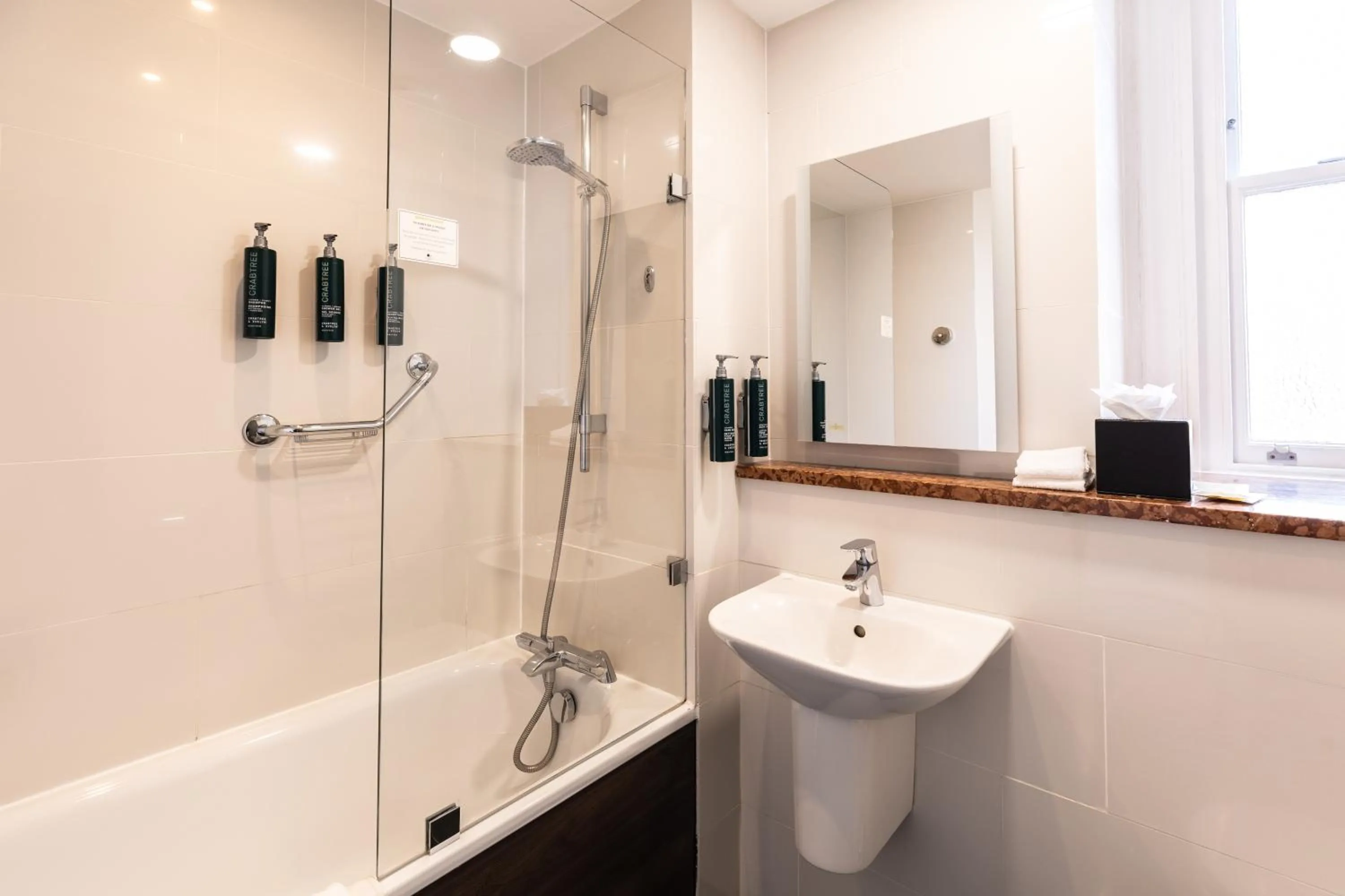Bathroom in DoubleTree by Hilton London – West End