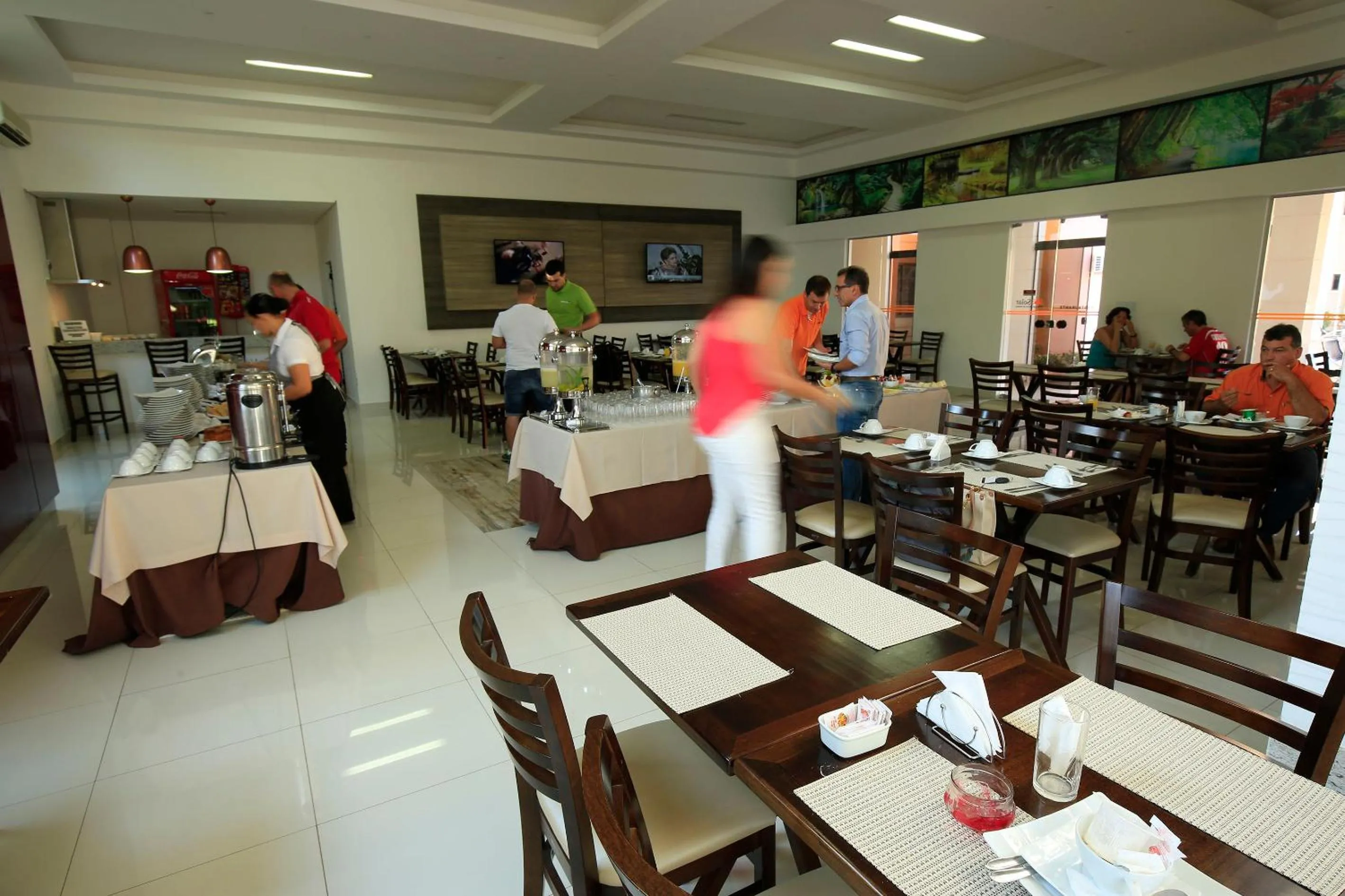 Restaurant/places to eat in Solar Hotel Luis Eduardo Magalhães