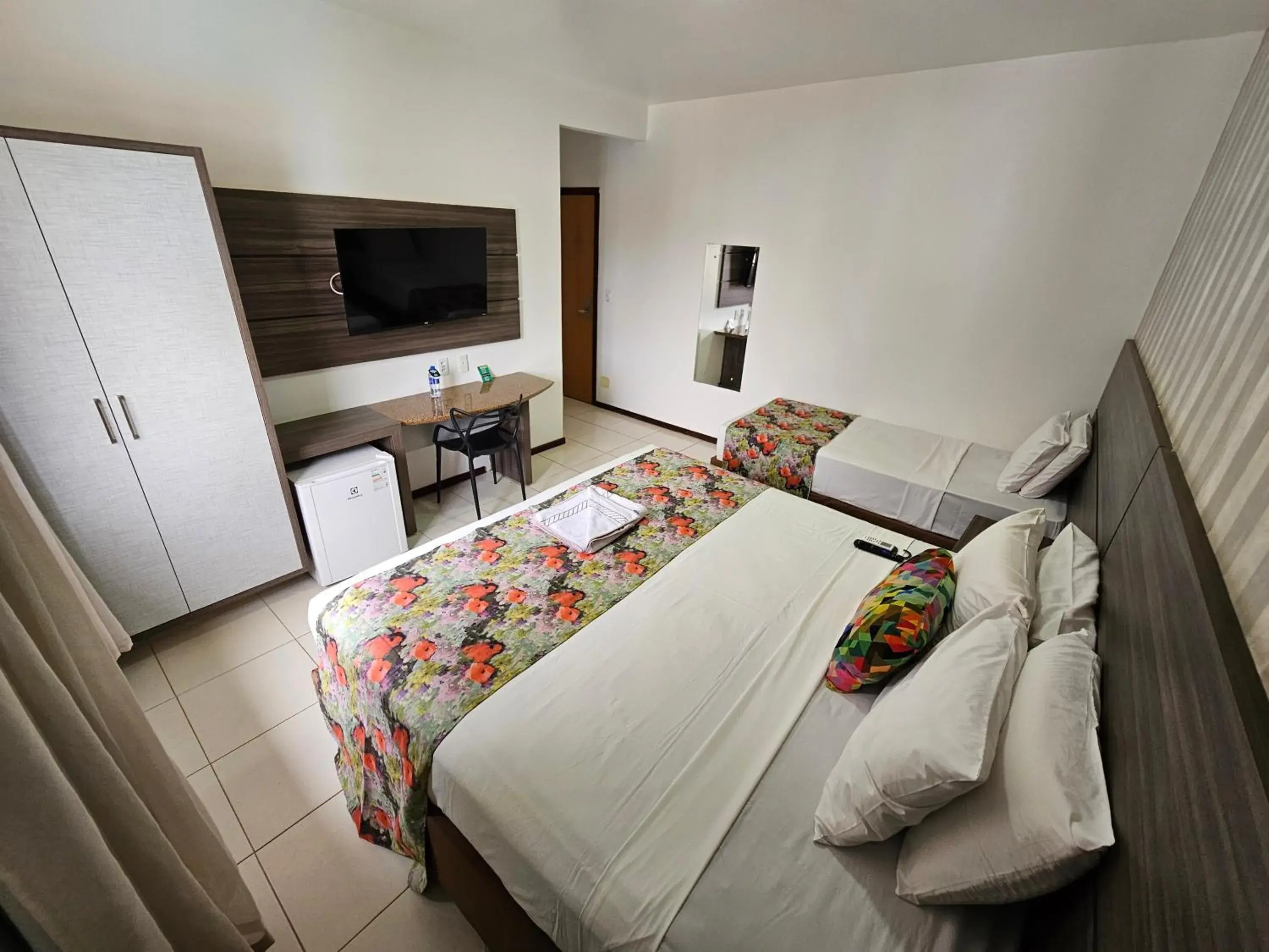 Luxury Triple Room - single occupancy in Solar Hotel Luis Eduardo Magalhães Luxury Triple Room - single occupancy in Solar Hotel Luis Eduardo Magalhães