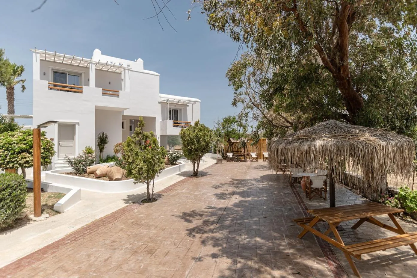 Property building in Glaronissi Beach