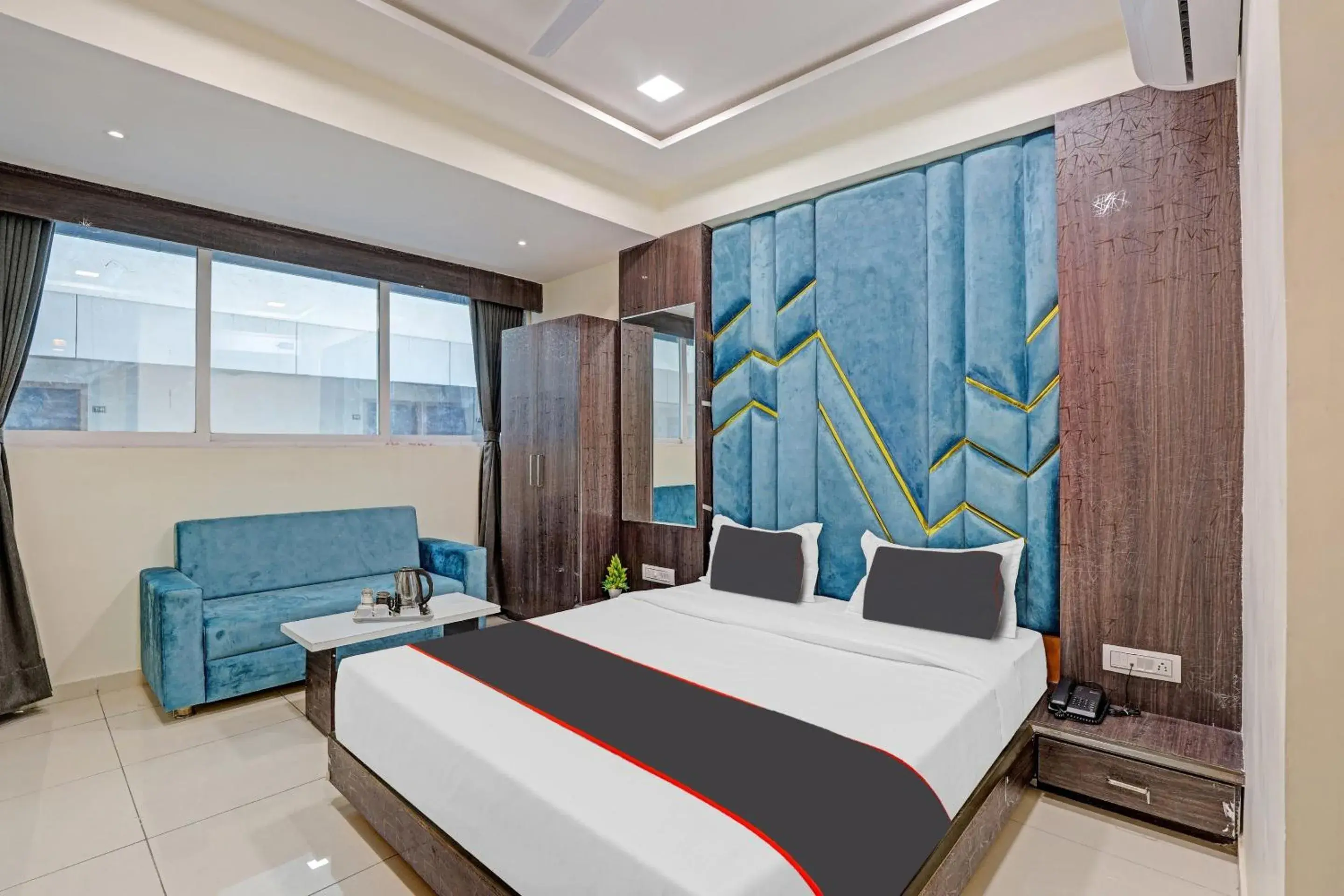 Standard Double Room - single occupancy in Hotel O M D Palace Standard Double Room - single occupancy in Hotel O M D Palace