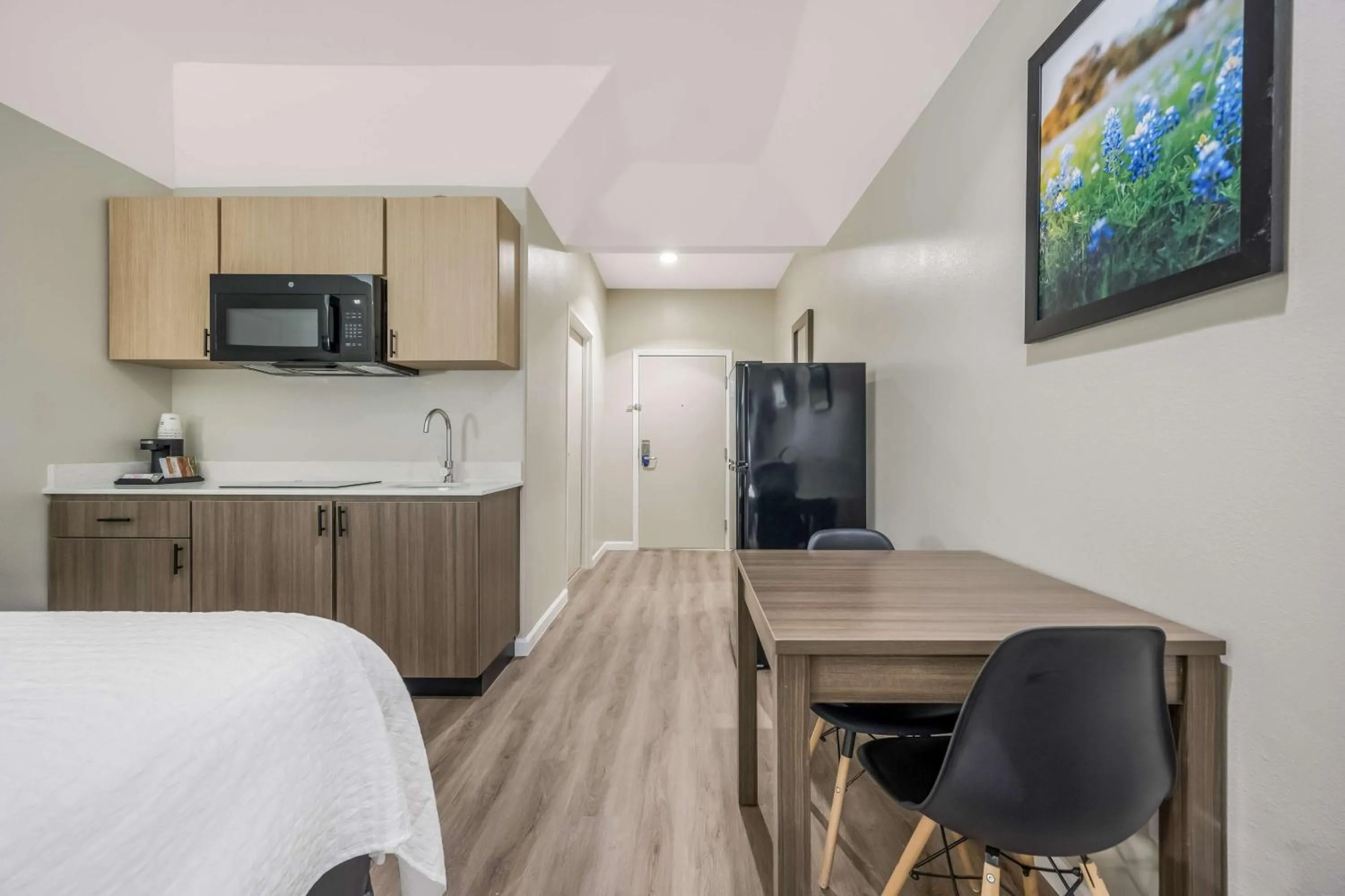 Bedroom in SureStay Studio by Best Western Conroe Downtown