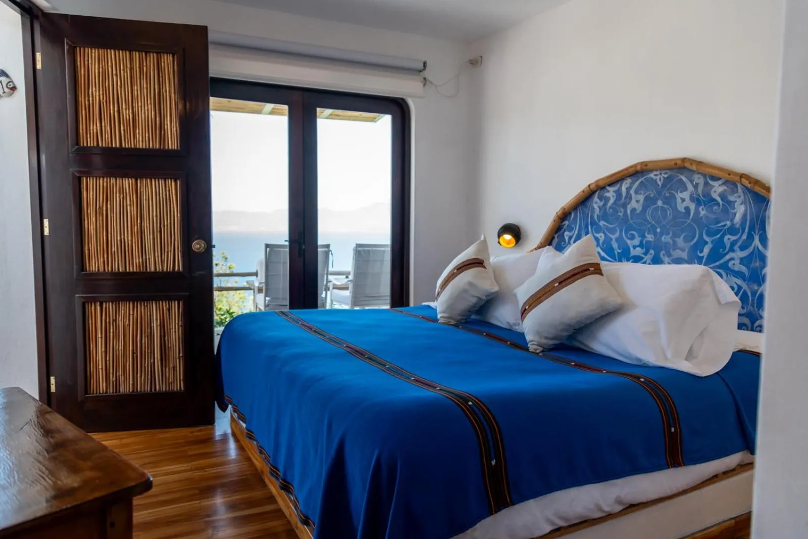 Deluxe Junior Suite in Tzampoc Resort