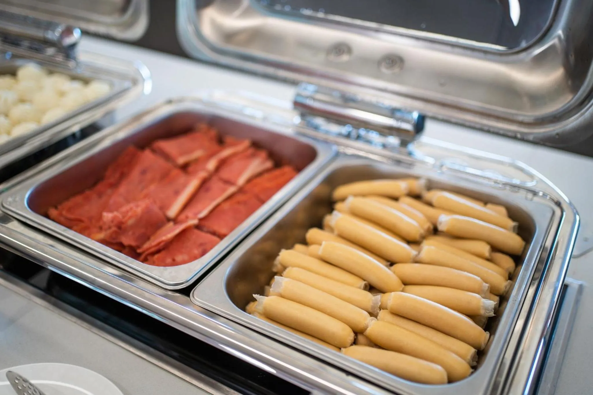 Breakfast in Holiday Inn Express Wawu Mountain, an IHG Hotel