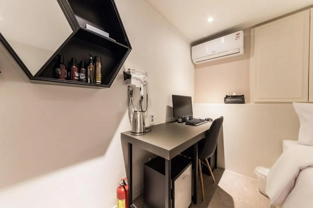 Seating area in Hotel Yam - Paju Geumchon