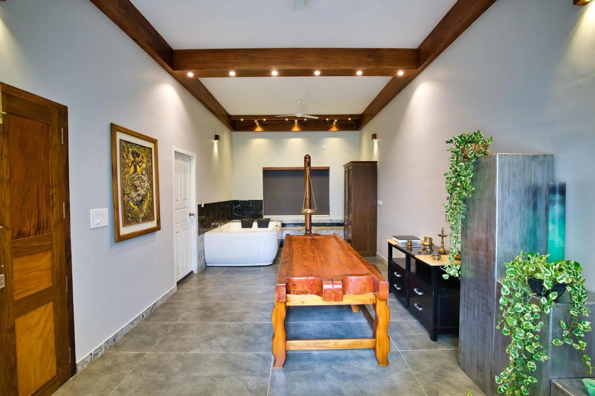 Massage in Softouch Ayurveda Village Kerala