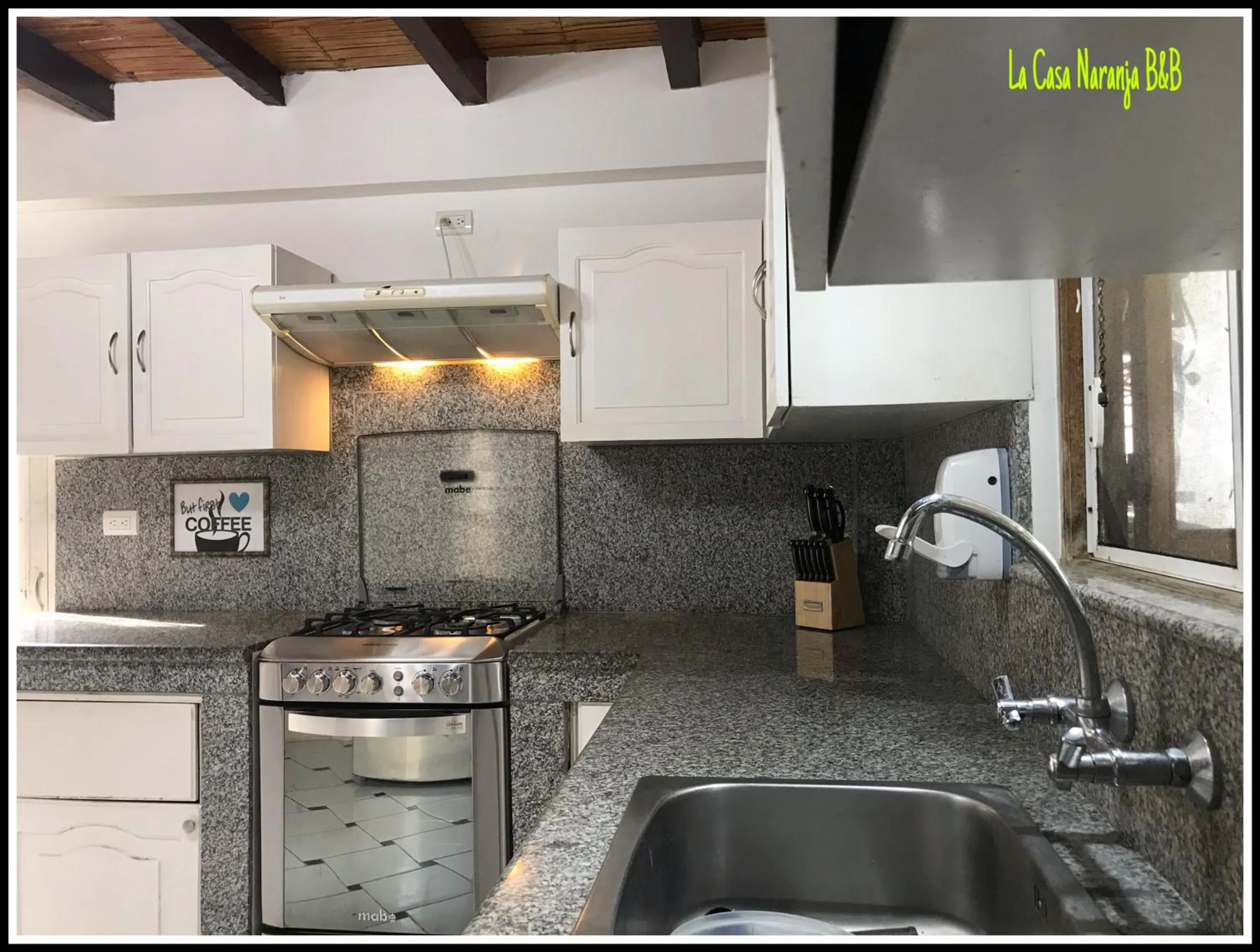 La Casa Naranja Bed and Breakfast