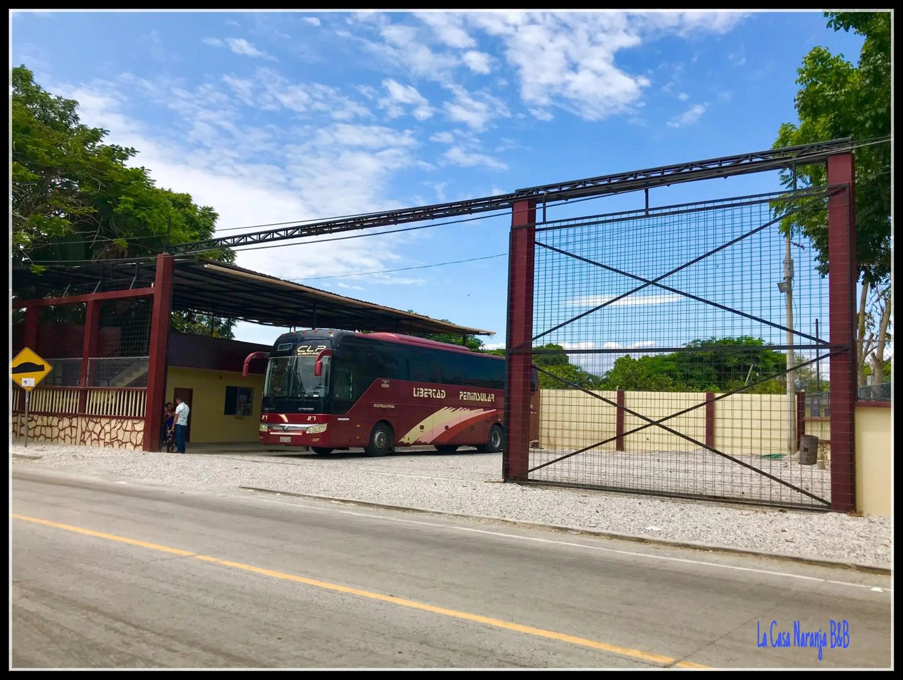 La Casa Naranja Bed and Breakfast