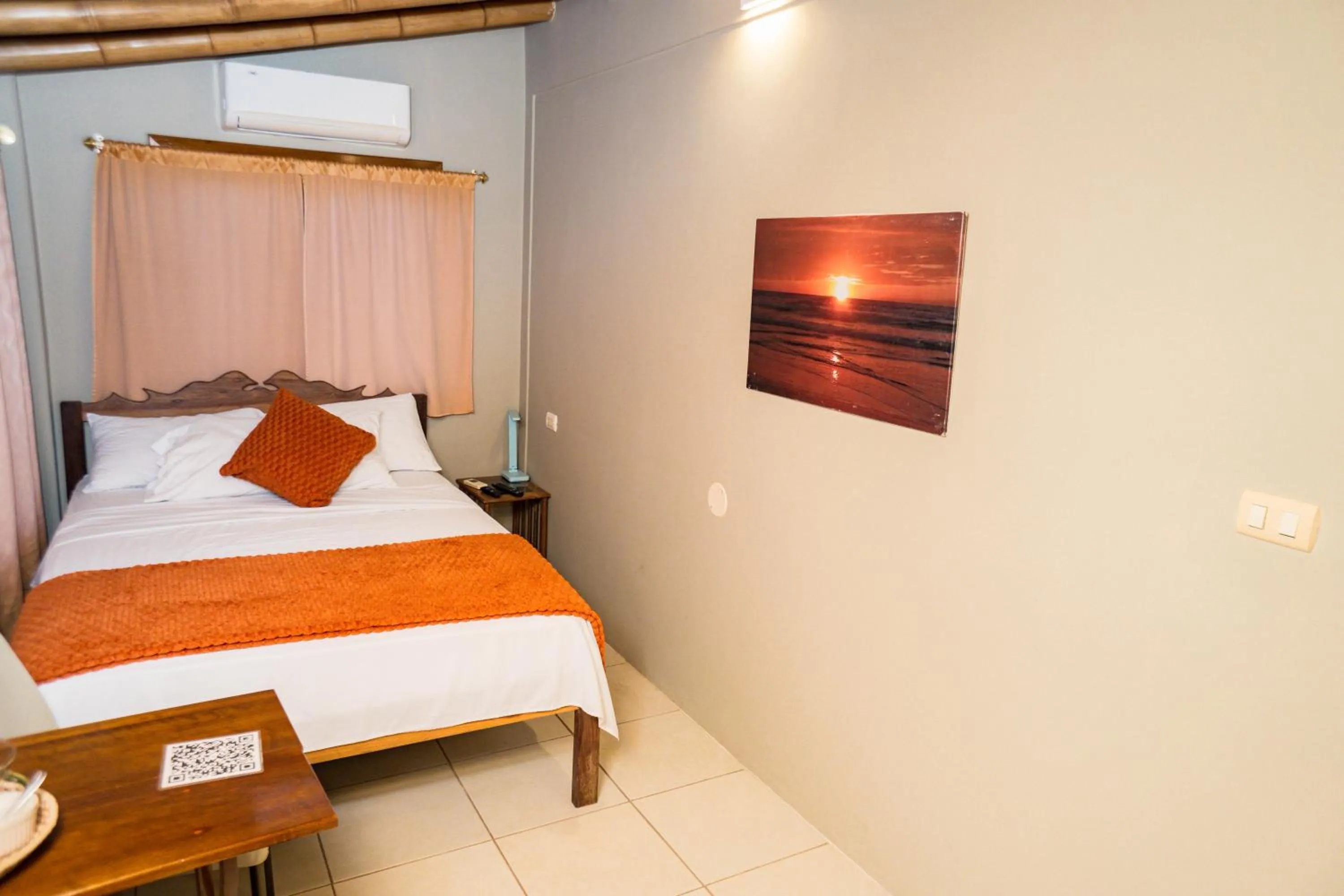 Bed in La Casa Naranja Bed and Breakfast