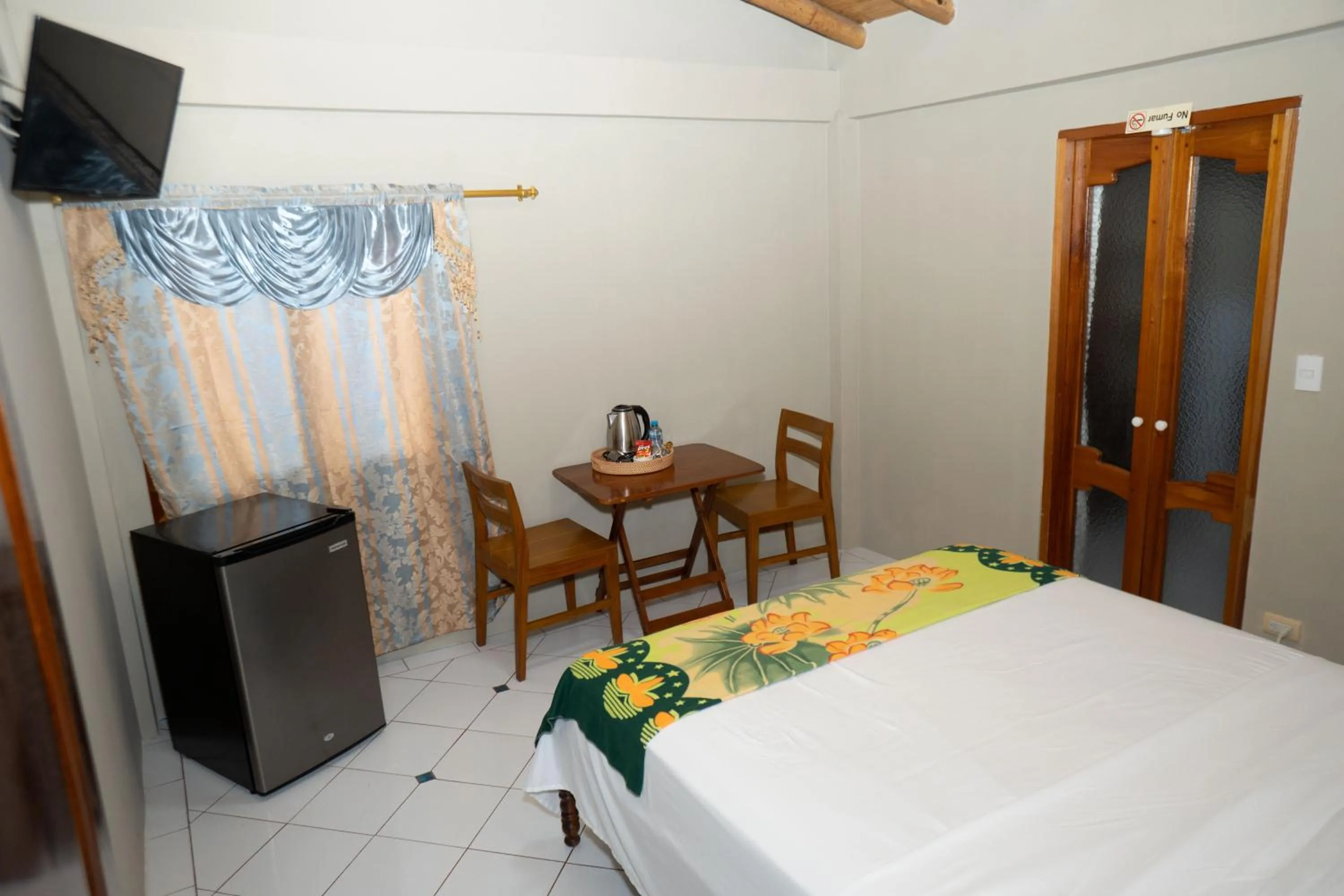 Bed in La Casa Naranja Bed and Breakfast