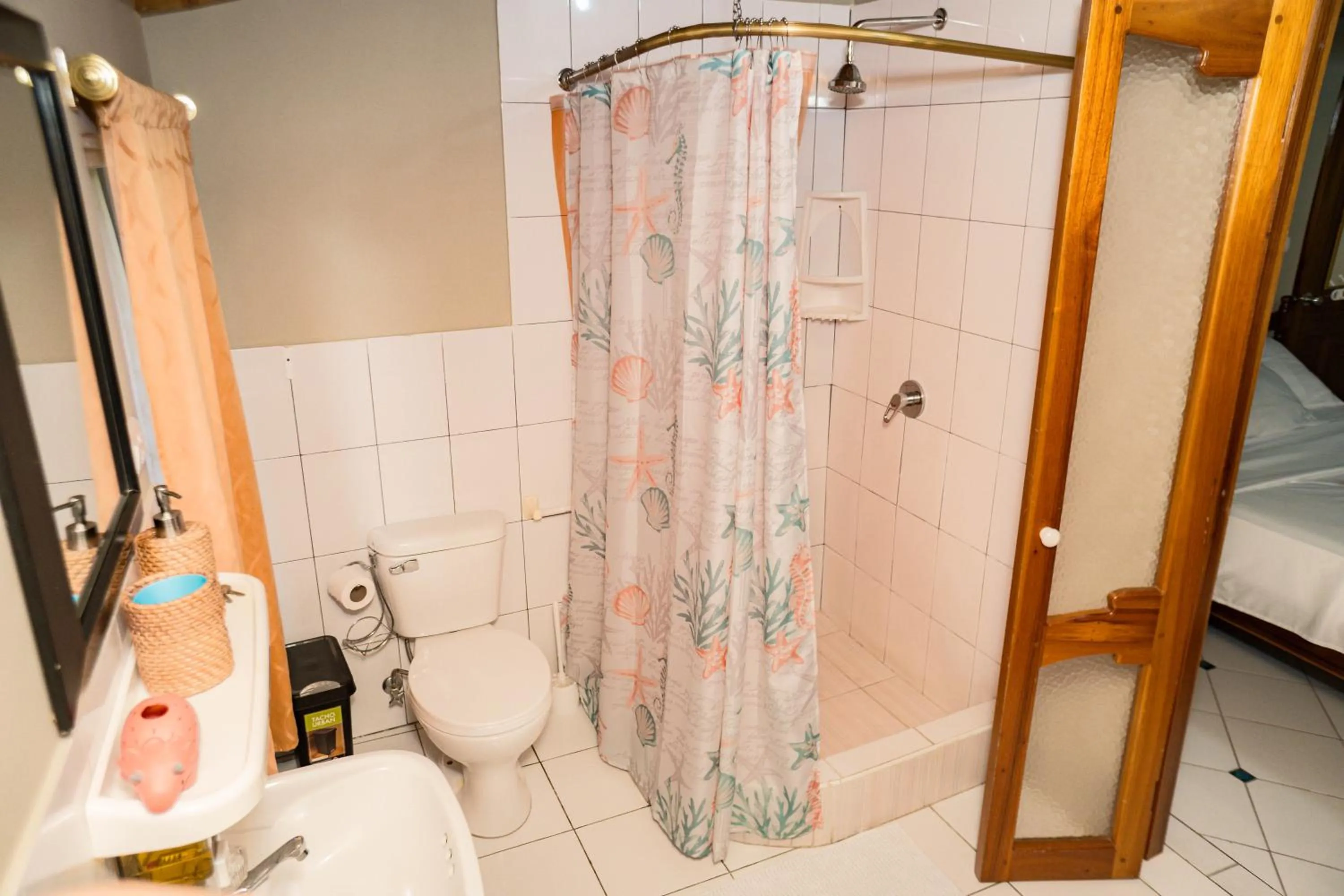 Bed in La Casa Naranja Bed and Breakfast