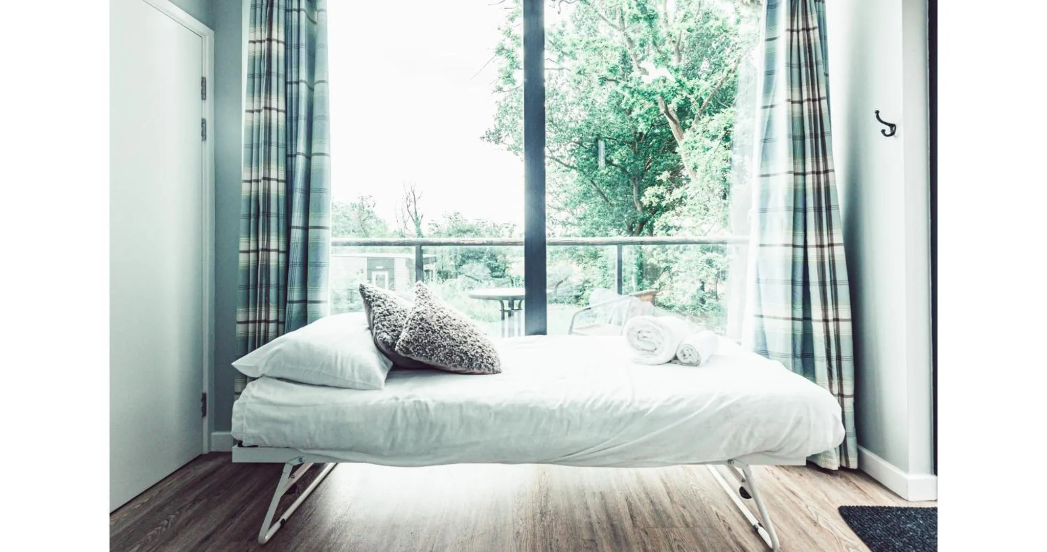 Bedroom, Bed in Clophill Eco Lodges