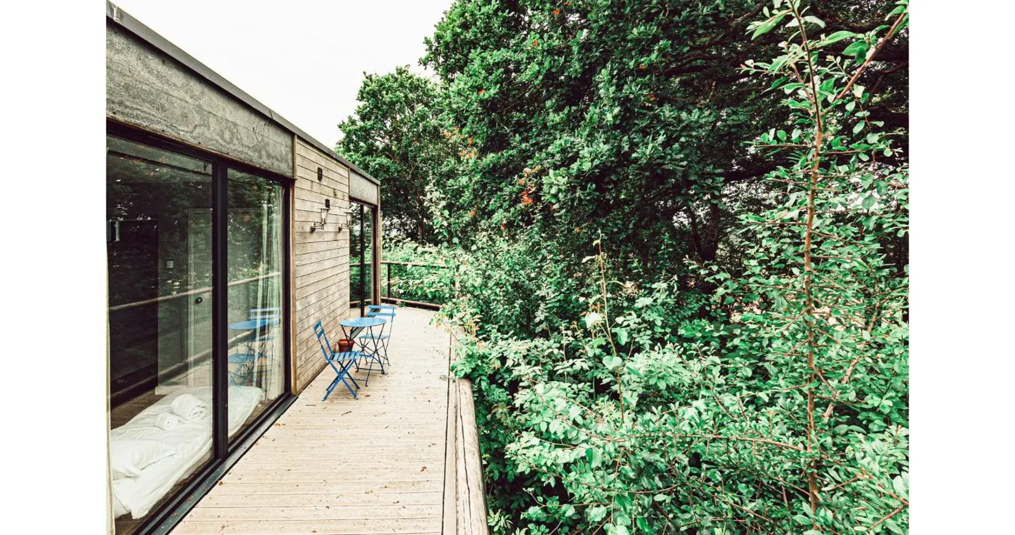 Balcony/Terrace in Clophill Eco Lodges Balcony/Terrace in Clophill Eco Lodges