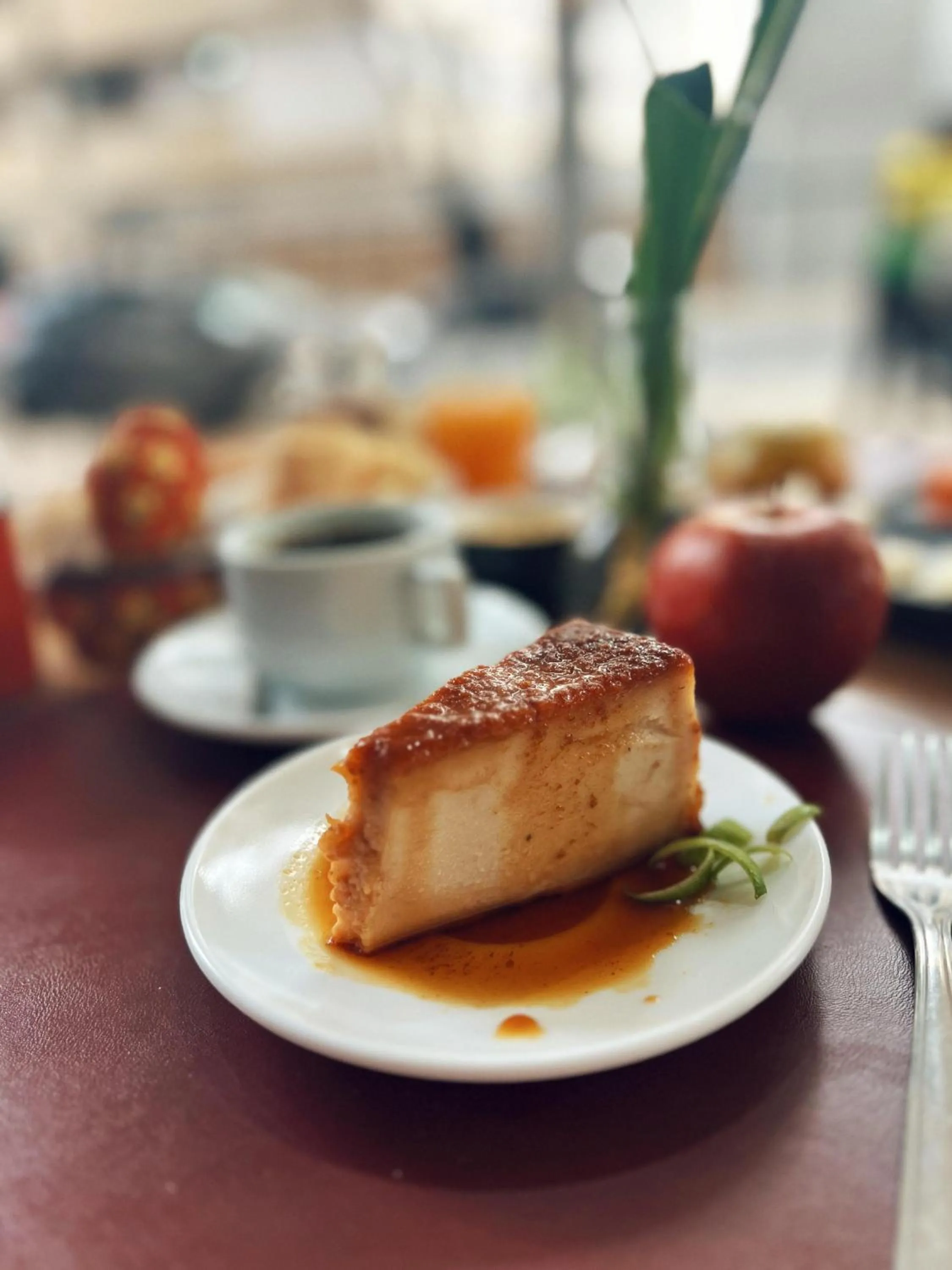 Restaurant/places to eat in Royal Design Savassi Hotel